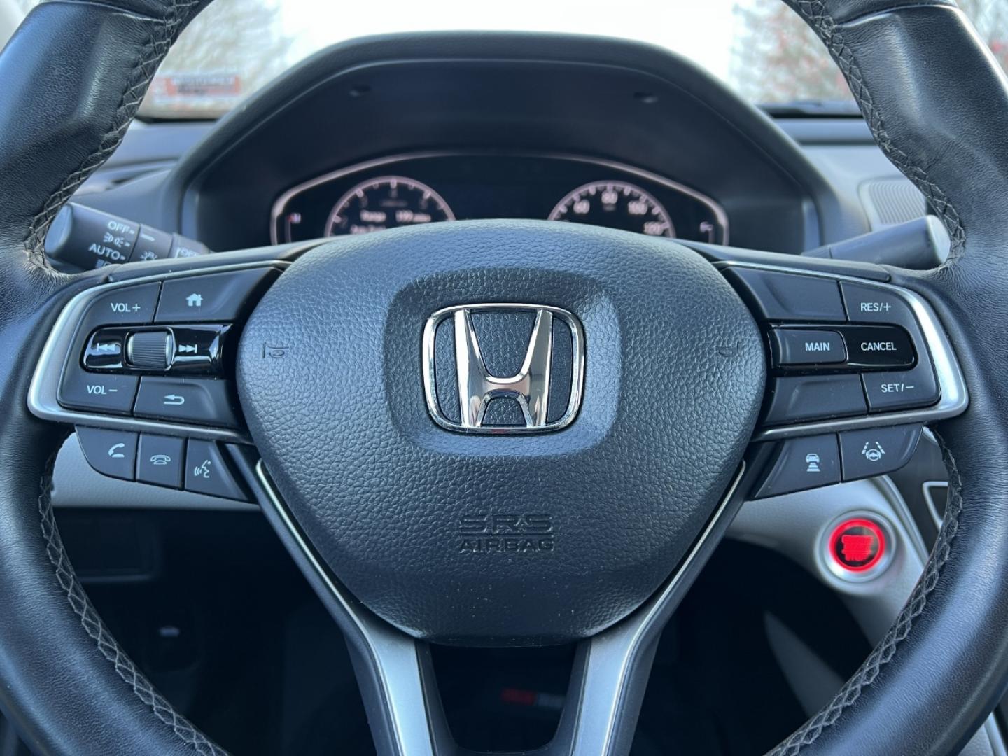 2020 GOLD /Tan Leather Honda Accord EX-L (1HGCV1F54LA) with an 1.5L 4 Cyl. TURBO engine, Automatic transmission, located at 2990 Old Orchard Rd., Jackson, MO, 63755, 37.354214, -89.612106 - 2020 Honda Accord EX-L 123xxx miles Front Wheel Drive 1.5L 4 Cyl. Automatic Leather Backup Camera Power/Heated Seats Sunroof Bluetooth Remote Start Cruise Power Windows/Locks/Mirrors We have financing available and we accept trades! Fill out a credit application on our website or come b - Photo#23
