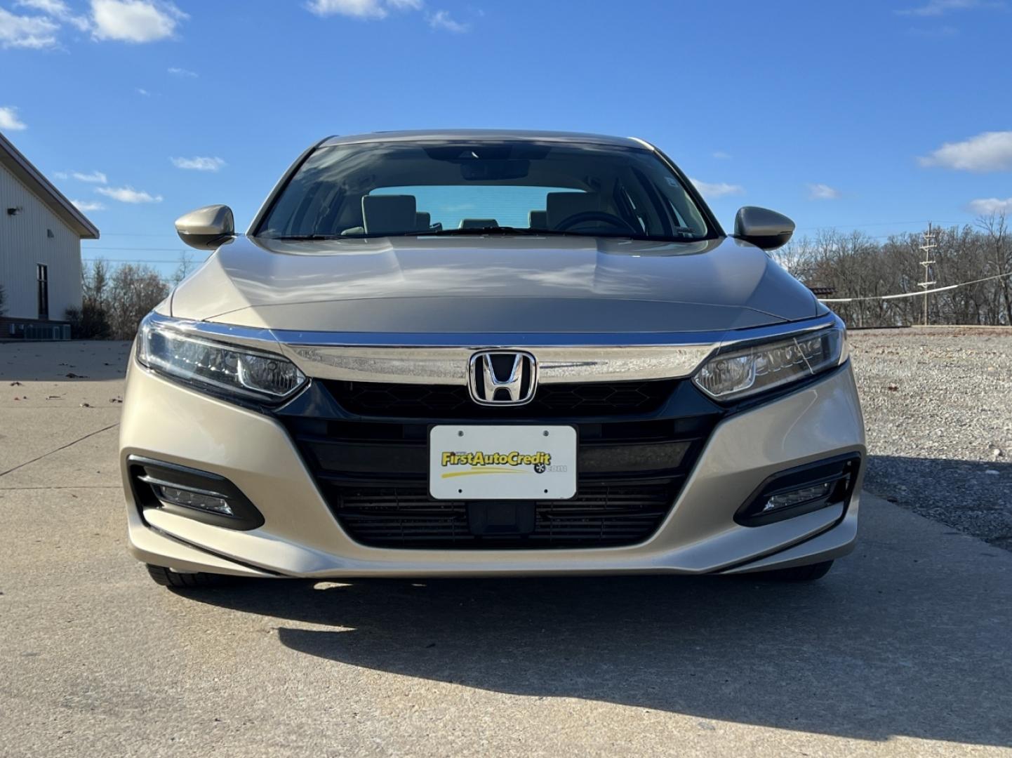 2020 GOLD /Tan Leather Honda Accord EX-L (1HGCV1F54LA) with an 1.5L 4 Cyl. TURBO engine, Automatic transmission, located at 2990 Old Orchard Rd., Jackson, MO, 63755, 37.354214, -89.612106 - 2020 Honda Accord EX-L 123xxx miles Front Wheel Drive 1.5L 4 Cyl. Automatic Leather Backup Camera Power/Heated Seats Sunroof Bluetooth Remote Start Cruise Power Windows/Locks/Mirrors We have financing available and we accept trades! Fill out a credit application on our website or come b - Photo#13