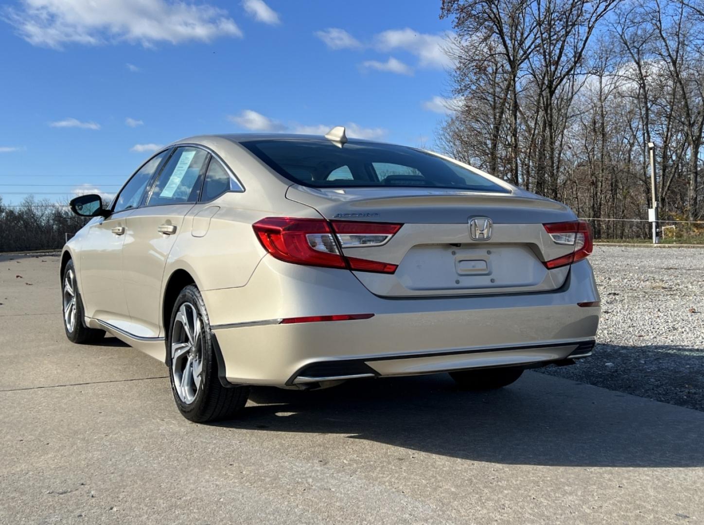2020 GOLD /Tan Leather Honda Accord EX-L (1HGCV1F54LA) with an 1.5L 4 Cyl. TURBO engine, Automatic transmission, located at 2990 Old Orchard Rd., Jackson, MO, 63755, 37.354214, -89.612106 - 2020 Honda Accord EX-L 123xxx miles Front Wheel Drive 1.5L 4 Cyl. Automatic Leather Backup Camera Power/Heated Seats Sunroof Bluetooth Remote Start Cruise Power Windows/Locks/Mirrors We have financing available and we accept trades! Fill out a credit application on our website or come b - Photo#11