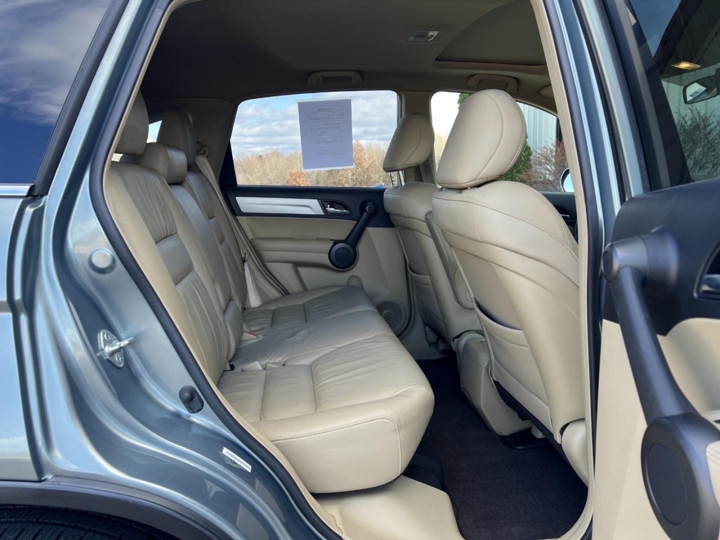 2010 Green /Tan Leather Honda CR-V EX-L 4WD (JHLRE4H73AC) with an 2.4L 4 Cyl. engine, Automatic transmission, located at 2990 Old Orchard Rd., Jackson, MO, 63755, 37.354214, -89.612106 - 2010 Honda CR-V EX-L 113xxx miles 4 Wheel Drive 2.4L 4 Cyl. Automatic Leather New Tires Power Driver Seat Heated Seats Sunroof Cruise Power Windows/Locks/Mirrors We have financing available and we accept trades! Fill out a credit application on our website or come by today! If you have - Photo#17