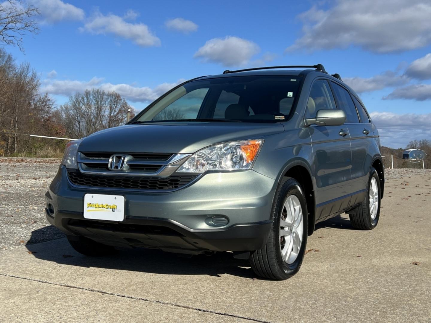 2010 Green /Tan Leather Honda CR-V EX-L 4WD (JHLRE4H73AC) with an 2.4L 4 Cyl. engine, Automatic transmission, located at 2990 Old Orchard Rd., Jackson, MO, 63755, 37.354214, -89.612106 - 2010 Honda CR-V EX-L 113xxx miles 4 Wheel Drive 2.4L 4 Cyl. Automatic Leather New Tires Power Driver Seat Heated Seats Sunroof Cruise Power Windows/Locks/Mirrors We have financing available and we accept trades! Fill out a credit application on our website or come by today! If you have - Photo#5