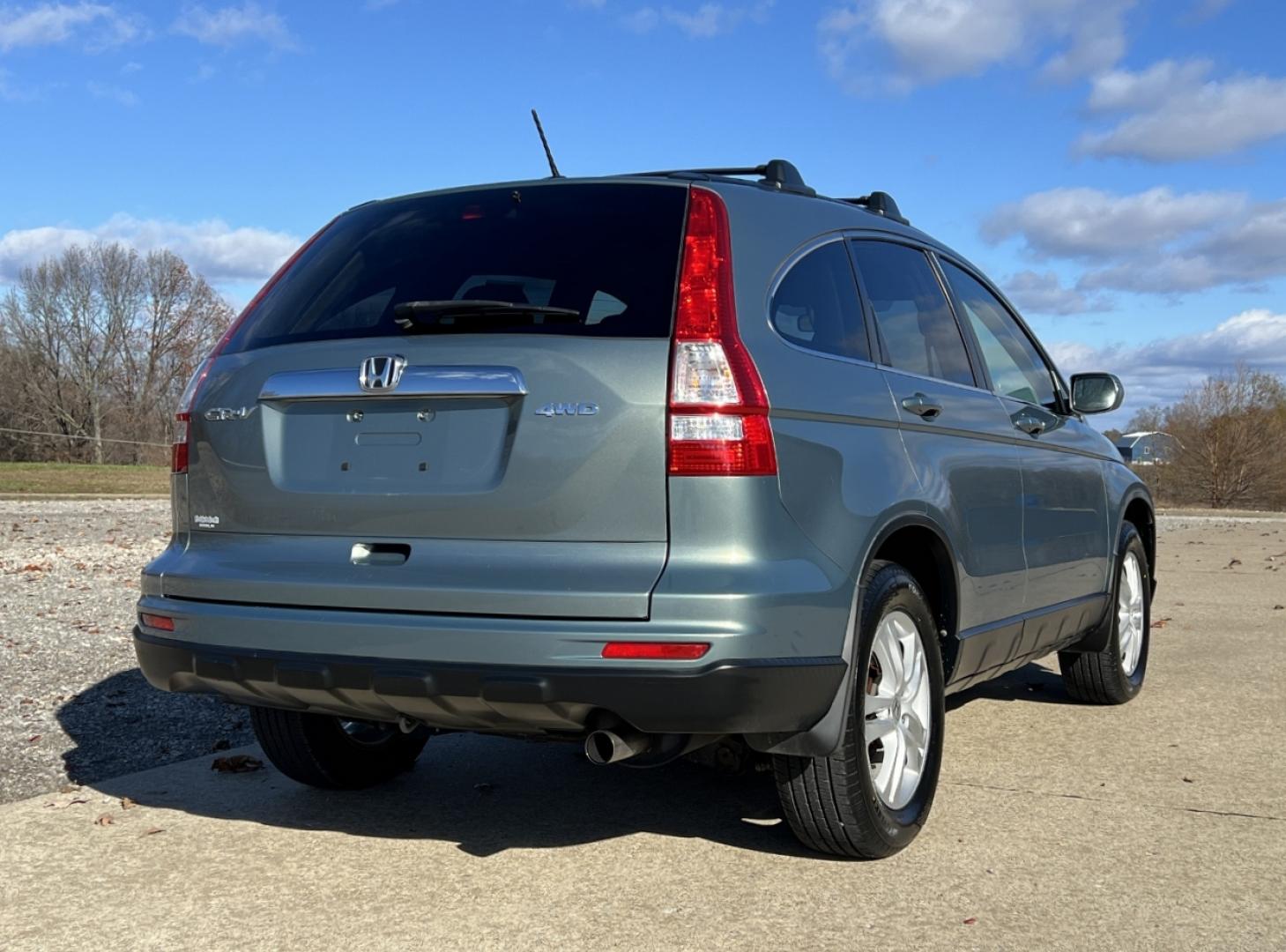 2010 Green /Tan Leather Honda CR-V EX-L 4WD (JHLRE4H73AC) with an 2.4L 4 Cyl. engine, Automatic transmission, located at 2990 Old Orchard Rd., Jackson, MO, 63755, 37.354214, -89.612106 - 2010 Honda CR-V EX-L 113xxx miles 4 Wheel Drive 2.4L 4 Cyl. Automatic Leather New Tires Power Driver Seat Heated Seats Sunroof Cruise Power Windows/Locks/Mirrors We have financing available and we accept trades! Fill out a credit application on our website or come by today! If you have - Photo#8