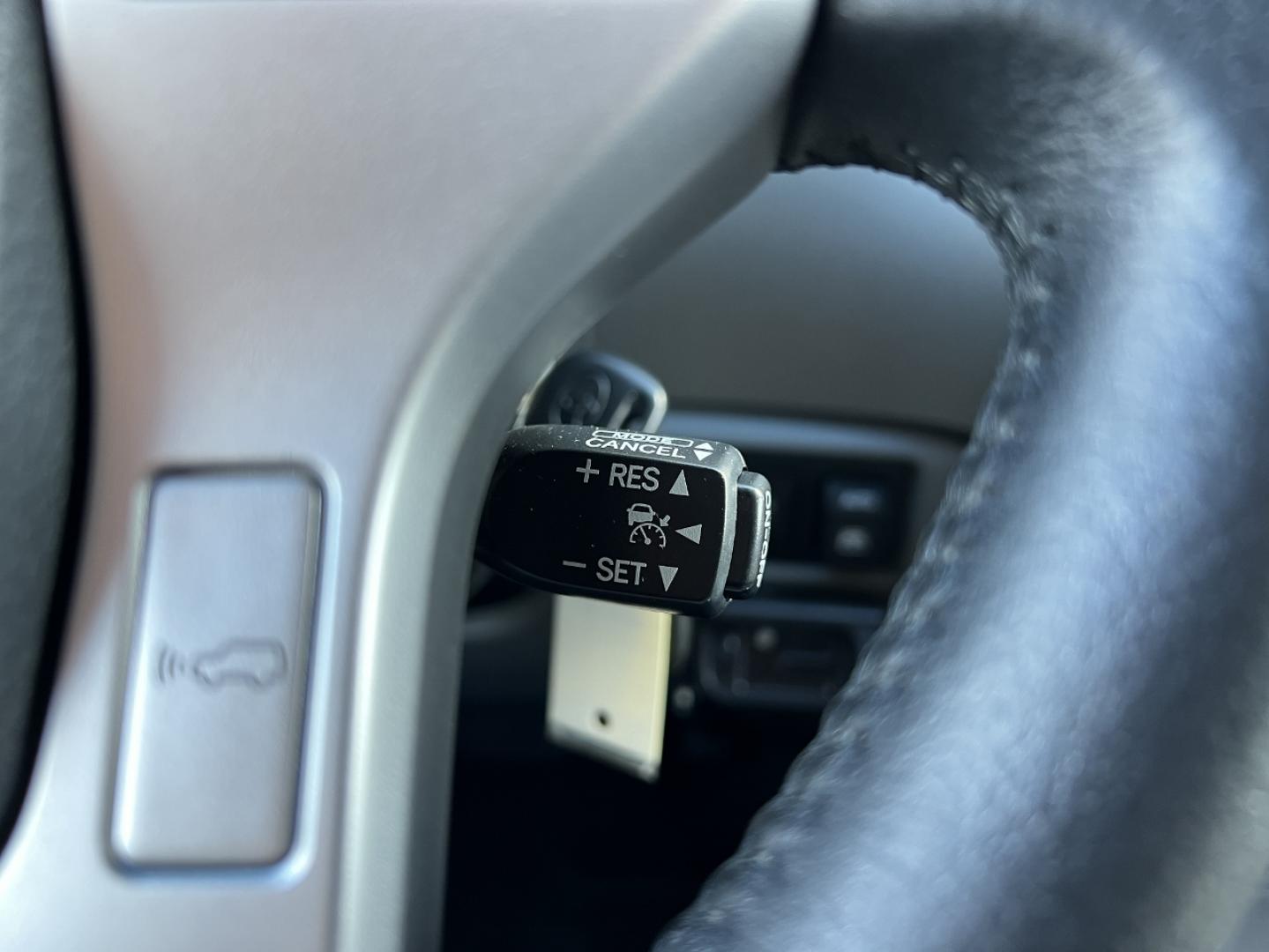 2015 SILVER /Gray Leather Toyota Sequoia Plantium 4WD (5TDDW5G11FS) with an 5.7L V8 engine, Automatic transmission, located at 2990 Old Orchard Rd., Jackson, MO, 63755, 37.354214, -89.612106 - 2015 Toyota Sequoia Platinum 142xxx miles 4 Wheel Drive 5.7L V8 Automatic Leather 3rd Row Rear Entertainment Navigation Power/Heated/Cooled Seats Backup Camera Sunroof Bluetooth Cruise Power Windows/Locks/Mirrors We have financing available and we accept trades! Fill out a credit appl - Photo#30