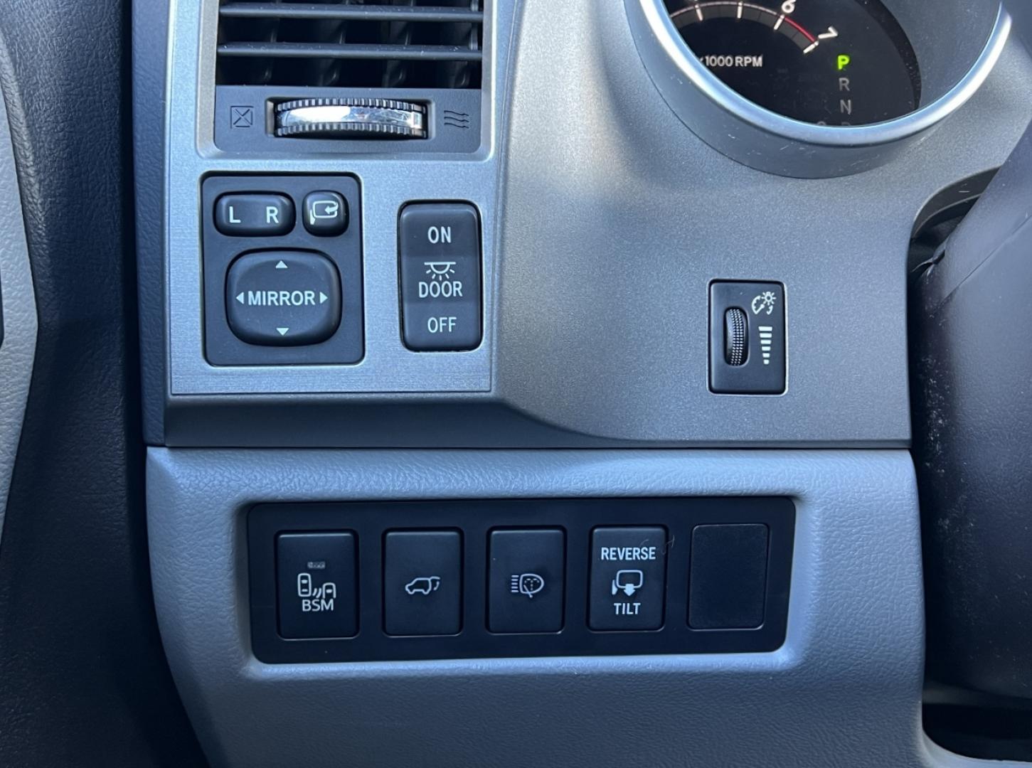 2015 SILVER /Gray Leather Toyota Sequoia Plantium 4WD (5TDDW5G11FS) with an 5.7L V8 engine, Automatic transmission, located at 2990 Old Orchard Rd., Jackson, MO, 63755, 37.354214, -89.612106 - 2015 Toyota Sequoia Platinum 142xxx miles 4 Wheel Drive 5.7L V8 Automatic Leather 3rd Row Rear Entertainment Navigation Power/Heated/Cooled Seats Backup Camera Sunroof Bluetooth Cruise Power Windows/Locks/Mirrors We have financing available and we accept trades! Fill out a credit appl - Photo#37