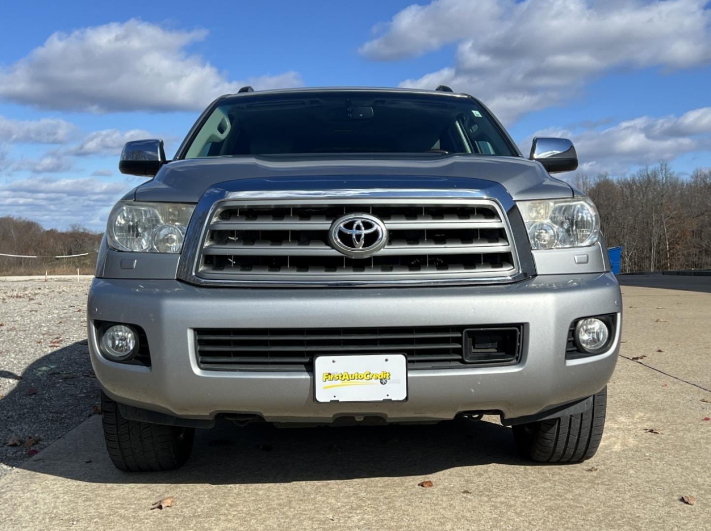 2015 SILVER /Gray Leather Toyota Sequoia Plantium 4WD (5TDDW5G11FS) with an 5.7L V8 engine, Automatic transmission, located at 2990 Old Orchard Rd., Jackson, MO, 63755, 37.354214, -89.612106 - 2015 Toyota Sequoia Platinum 142xxx miles 4 Wheel Drive 5.7L V8 Automatic Leather 3rd Row Rear Entertainment Navigation Power/Heated/Cooled Seats Backup Camera Sunroof Bluetooth Cruise Power Windows/Locks/Mirrors We have financing available and we accept trades! Fill out a credit appl - Photo#16