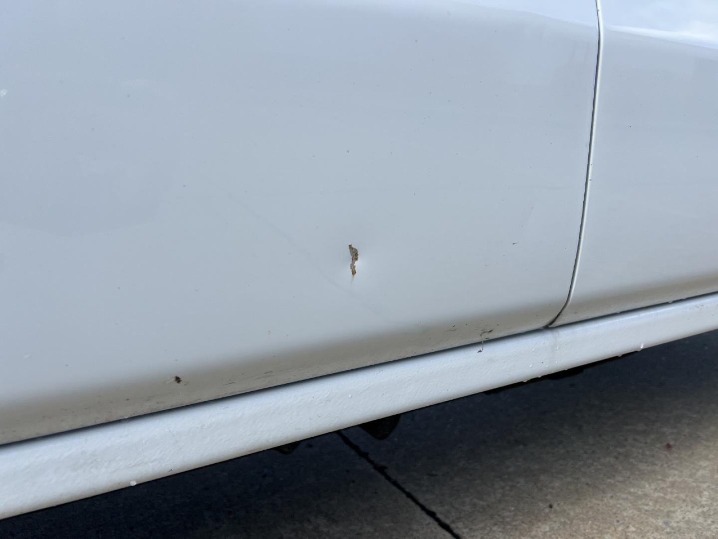 2018 WHITE /Gray Cloth Chevrolet Silverado 2500HD Work Truck Crew Cab 2WD (1GC1CUEG9JF) with an 6.0L V8 engine, Automatic transmission, located at 2990 Old Orchard Rd., Jackson, MO, 63755, 37.354214, -89.612106 - 2018 Chevrolet Silverado 2500HD 1-Owner 268xxx miles Rear Wheel Drive 6.0L V8 Automatic Cruise Power Windows/Locks/Mirrors We have financing available and we accept trades! Fill out a credit application on our website or come by today! If you have any questions, give us a call at (573) 204- - Photo#40