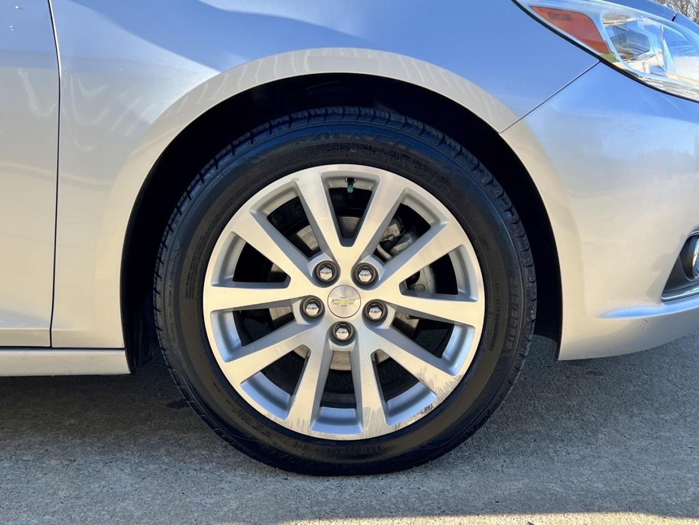 2016 SILVER /Black Leather Chevrolet Malibu Limited LTZ (1G11E5SA7GF) with an 2.5L 4 Cyl. engine, Automatic transmission, located at 2990 Old Orchard Rd., Jackson, MO, 63755, 37.354214, -89.612106 - 2016 Chevrolet Malibu Limited LTZ 114xxx miles Front Wheel Drive 2.5L 4 Cyl. Automatic Leather Power/Heated Seats Bluetooth Remote Start Cruise Power Windows/Locks/Mirrors We have financing available and we accept trades! Fill out a credit application on our website or come by today! If - Photo#35
