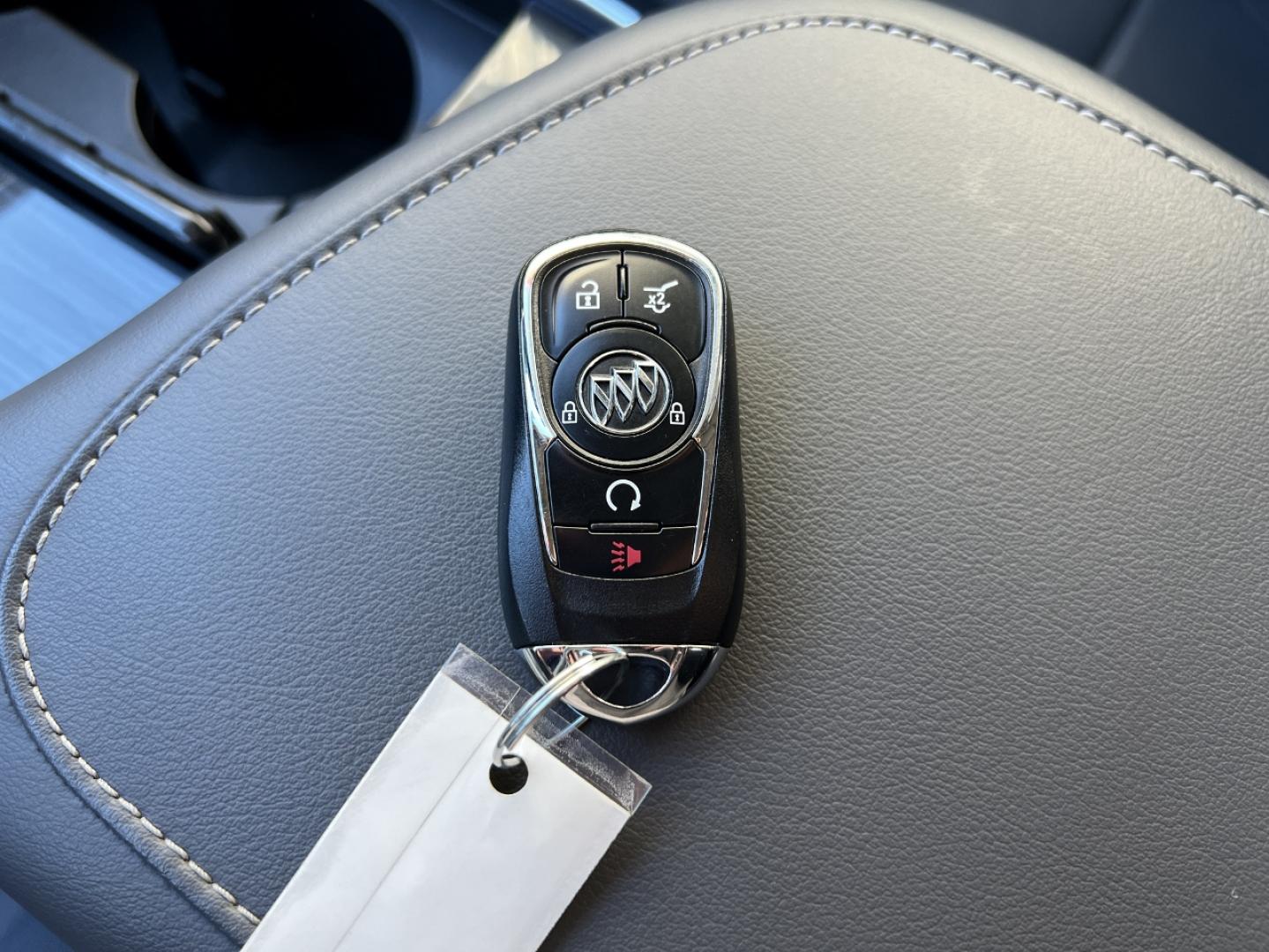 2019 WHITE /Gray Leather Buick Enclave Essence FWD (5GAERBKW8KJ) with an 3.6L V6 engine, Automatic transmission, located at 2990 Old Orchard Rd., Jackson, MO, 63755, 37.354214, -89.612106 - 2019 Buick Enclave Essence 1-Owner Only 59xxx miles Front Wheel Drive 3.6L V6 Automatic Leather 3rd Row Backup Camera Power/Heated Seats Sunroof Bluetooth Remote Start Cruise Power Windows/Locks/Mirrors We have financing available and we accept trades! Fill out a credit application on - Photo#6