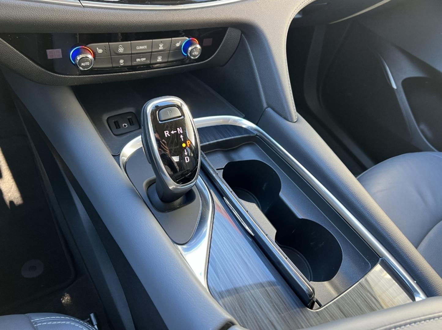 2019 WHITE /Gray Leather Buick Enclave Essence FWD (5GAERBKW8KJ) with an 3.6L V6 engine, Automatic transmission, located at 2990 Old Orchard Rd., Jackson, MO, 63755, 37.354214, -89.612106 - 2019 Buick Enclave Essence 1-Owner Only 59xxx miles Front Wheel Drive 3.6L V6 Automatic Leather 3rd Row Backup Camera Power/Heated Seats Sunroof Bluetooth Remote Start Cruise Power Windows/Locks/Mirrors We have financing available and we accept trades! Fill out a credit application on - Photo#27