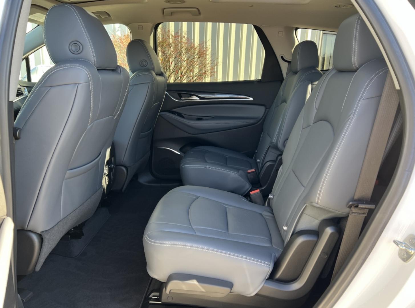 2019 WHITE /Gray Leather Buick Enclave Essence FWD (5GAERBKW8KJ) with an 3.6L V6 engine, Automatic transmission, located at 2990 Old Orchard Rd., Jackson, MO, 63755, 37.354214, -89.612106 - 2019 Buick Enclave Essence 1-Owner Only 59xxx miles Front Wheel Drive 3.6L V6 Automatic Leather 3rd Row Backup Camera Power/Heated Seats Sunroof Bluetooth Remote Start Cruise Power Windows/Locks/Mirrors We have financing available and we accept trades! Fill out a credit application on - Photo#18