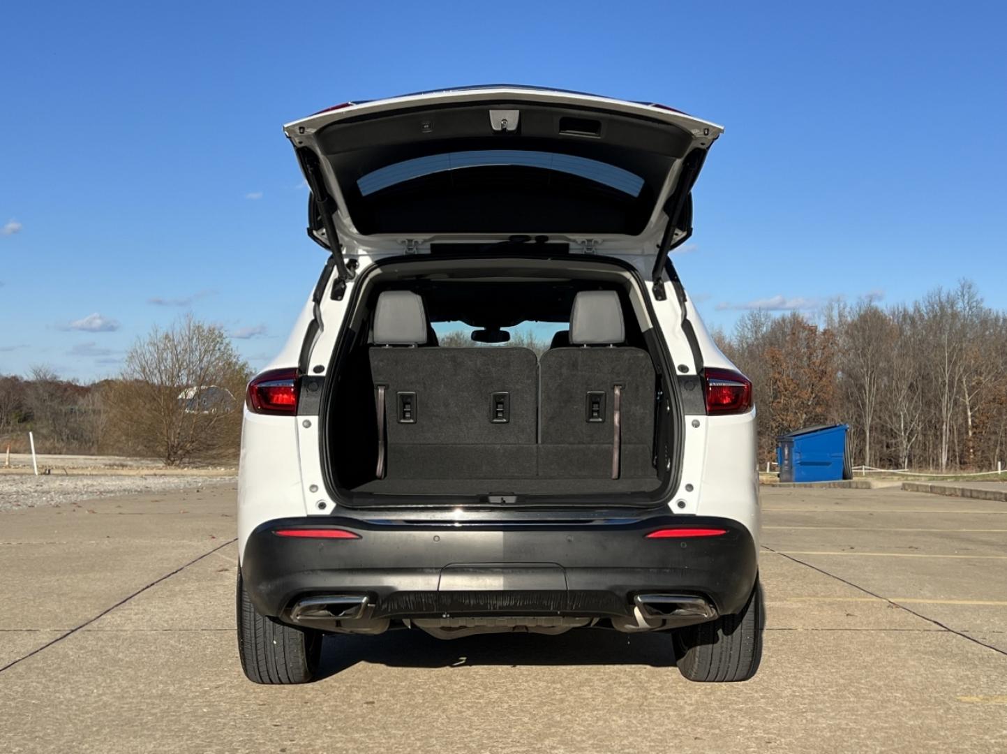 2019 WHITE /Gray Leather Buick Enclave Essence FWD (5GAERBKW8KJ) with an 3.6L V6 engine, Automatic transmission, located at 2990 Old Orchard Rd., Jackson, MO, 63755, 37.354214, -89.612106 - 2019 Buick Enclave Essence 1-Owner Only 59xxx miles Front Wheel Drive 3.6L V6 Automatic Leather 3rd Row Backup Camera Power/Heated Seats Sunroof Bluetooth Remote Start Cruise Power Windows/Locks/Mirrors We have financing available and we accept trades! Fill out a credit application on - Photo#21