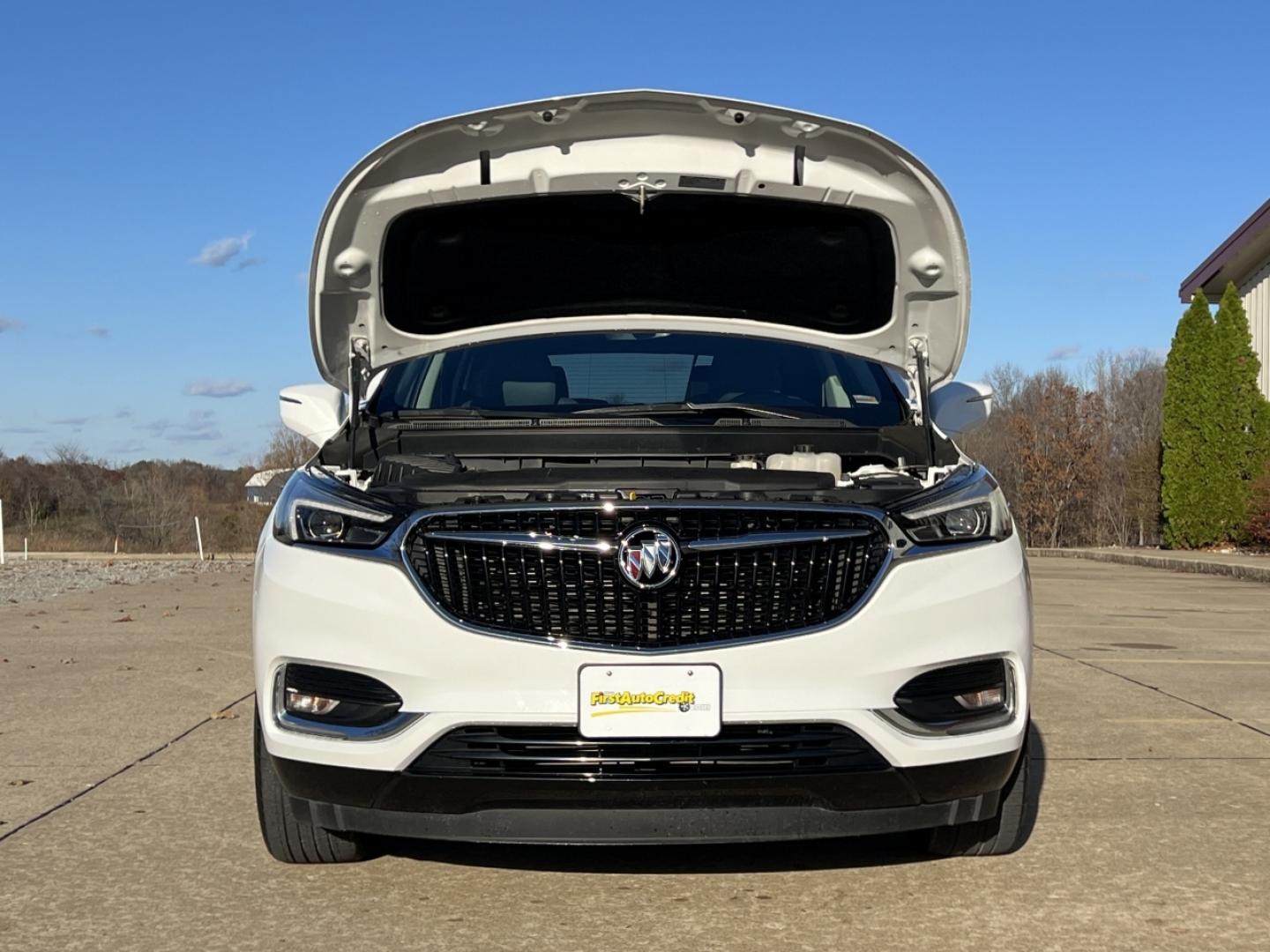 2019 WHITE /Gray Leather Buick Enclave Essence FWD (5GAERBKW8KJ) with an 3.6L V6 engine, Automatic transmission, located at 2990 Old Orchard Rd., Jackson, MO, 63755, 37.354214, -89.612106 - 2019 Buick Enclave Essence 1-Owner Only 59xxx miles Front Wheel Drive 3.6L V6 Automatic Leather 3rd Row Backup Camera Power/Heated Seats Sunroof Bluetooth Remote Start Cruise Power Windows/Locks/Mirrors We have financing available and we accept trades! Fill out a credit application on - Photo#37