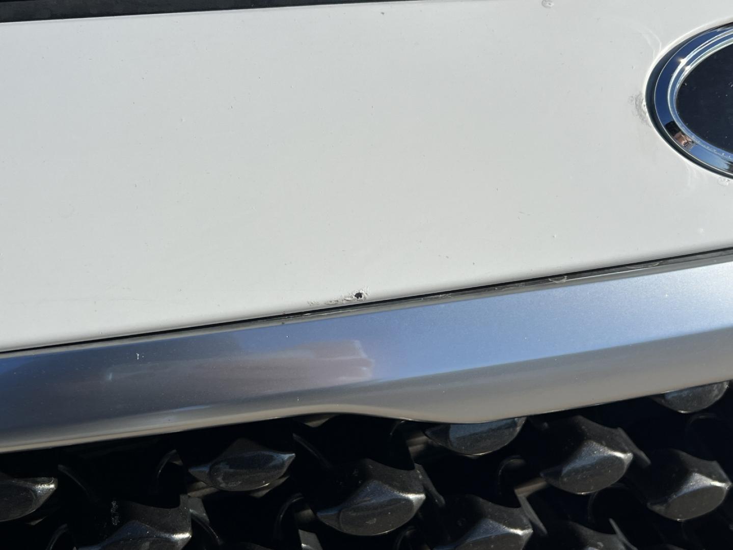 2017 WHITE /Tan Cloth Kia Sedona LX (KNDMB5C19H6) with an 3.3L V6 engine, Automatic transmission, located at 2990 Old Orchard Rd., Jackson, MO, 63755, 37.354214, -89.612106 - 2017 Kia Sedona LX Only 66xxx miles Front Wheel Drive 3.3L V6 Automatic 3rd Row Backup Camera Power Driver Seat Power Sliding Doors Bluetooth Cruise Power Windows/Locks/Mirrors We have financing available and we accept trades! Fill out a credit application on our website or come by today - Photo#40