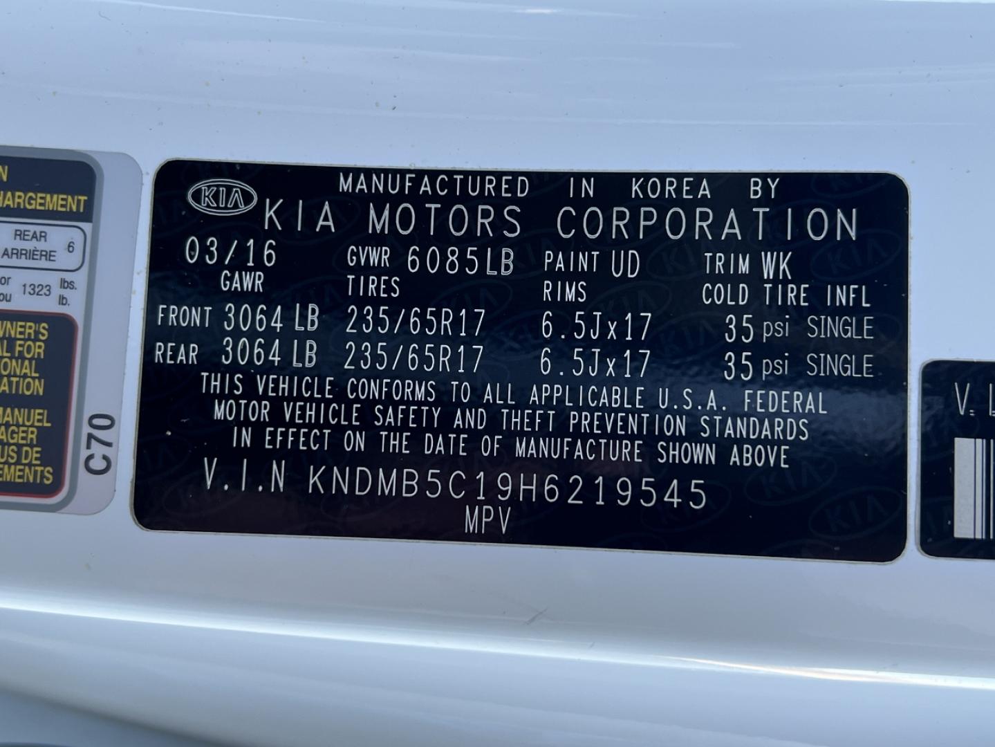 2017 WHITE /Tan Cloth Kia Sedona LX (KNDMB5C19H6) with an 3.3L V6 engine, Automatic transmission, located at 2990 Old Orchard Rd., Jackson, MO, 63755, 37.354214, -89.612106 - 2017 Kia Sedona LX Only 66xxx miles Front Wheel Drive 3.3L V6 Automatic 3rd Row Backup Camera Power Driver Seat Power Sliding Doors Bluetooth Cruise Power Windows/Locks/Mirrors We have financing available and we accept trades! Fill out a credit application on our website or come by today - Photo#45