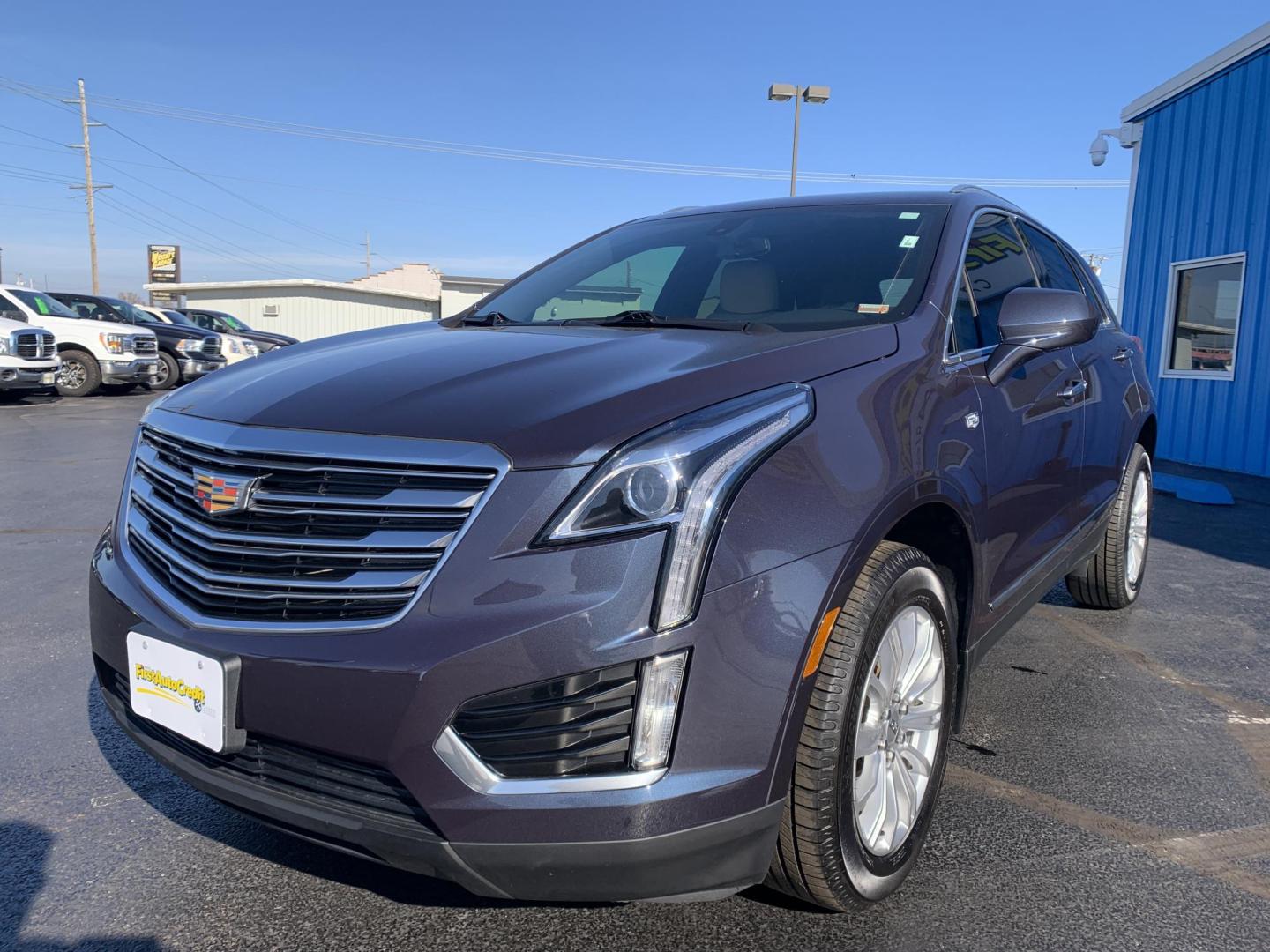 2019 GRAY /Tan Cadillac XT5 Base (1GYKNARS2KZ) with an 3.6L V6 DOHC 24V engine, 8A transmission, located at 506 S. Kingshighway, Cape Girardeau, MO, 63703, (573) 235-5000, 37.294991, -89.553635 - 2019 Cadillac XT5 34,xxx miles FWD 3.6L V6 Automatic Remote Start Air Conditioning Power Windows Power Locks Power Steering Tilt Wheel Satellite Keyless Entry All Wheel ABS We have financing available and we accept trades! Fill out a credit application on our website or come by today! - Photo#2