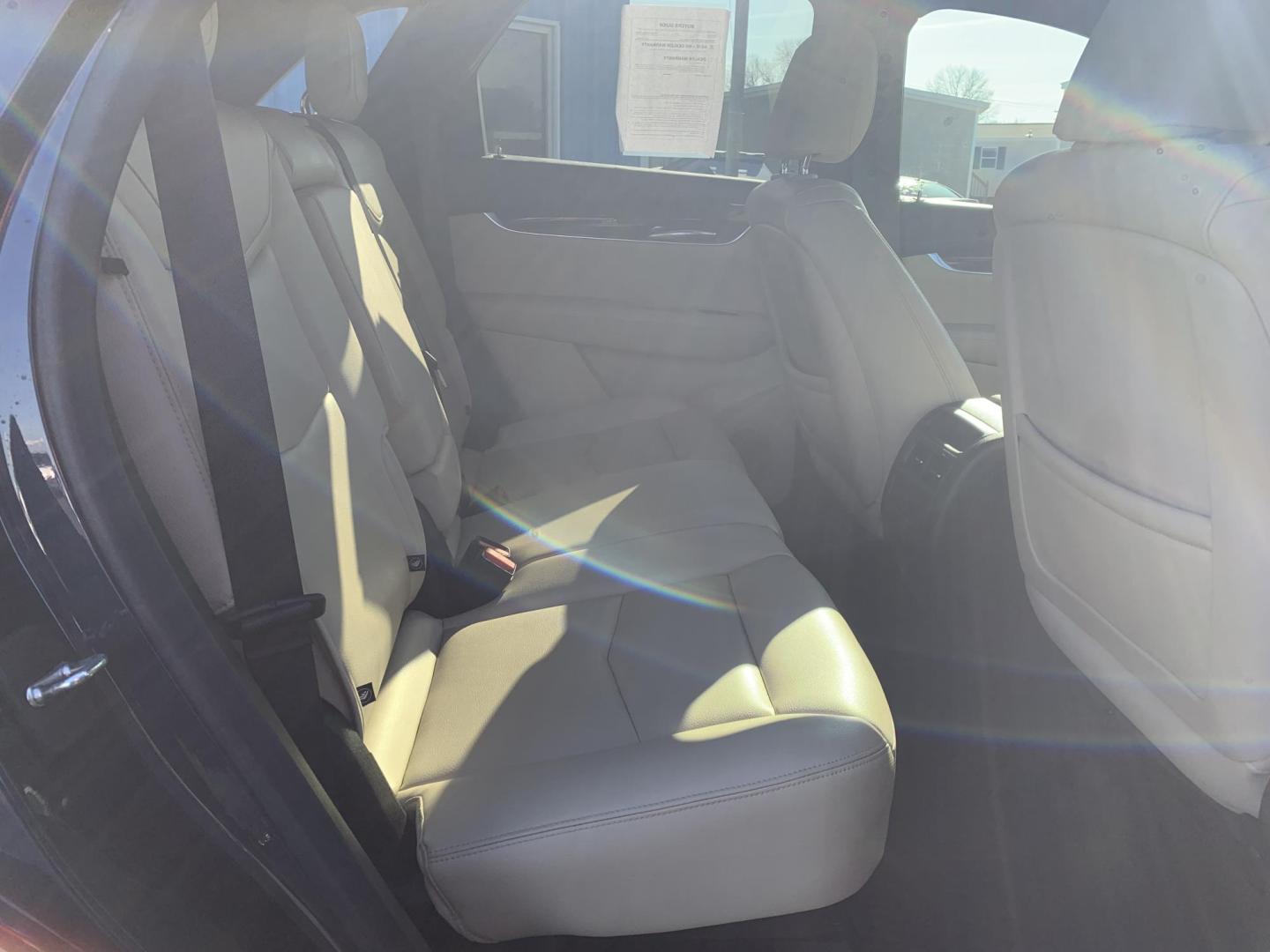 2019 GRAY /Tan Cadillac XT5 Base (1GYKNARS2KZ) with an 3.6L V6 DOHC 24V engine, 8A transmission, located at 506 S. Kingshighway, Cape Girardeau, MO, 63703, (573) 235-5000, 37.294991, -89.553635 - 2019 Cadillac XT5 34,xxx miles FWD 3.6L V6 Automatic Remote Start Air Conditioning Power Windows Power Locks Power Steering Tilt Wheel Satellite Keyless Entry All Wheel ABS We have financing available and we accept trades! Fill out a credit application on our website or come by today! - Photo#10