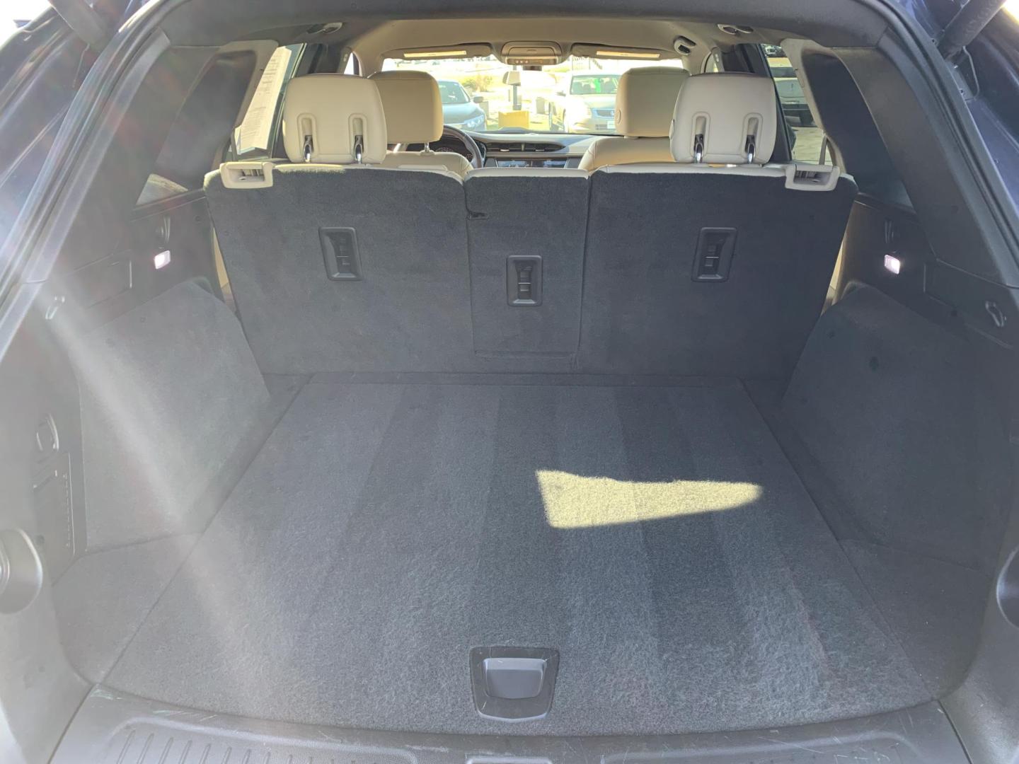 2019 GRAY /Tan Cadillac XT5 Base (1GYKNARS2KZ) with an 3.6L V6 DOHC 24V engine, 8A transmission, located at 506 S. Kingshighway, Cape Girardeau, MO, 63703, (573) 235-5000, 37.294991, -89.553635 - 2019 Cadillac XT5 34,xxx miles FWD 3.6L V6 Automatic Remote Start Air Conditioning Power Windows Power Locks Power Steering Tilt Wheel Satellite Keyless Entry All Wheel ABS We have financing available and we accept trades! Fill out a credit application on our website or come by today! - Photo#21