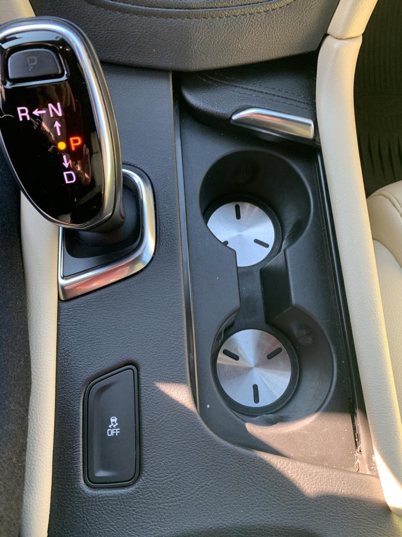 2019 GRAY /Tan Cadillac XT5 Base (1GYKNARS2KZ) with an 3.6L V6 DOHC 24V engine, 8A transmission, located at 506 S. Kingshighway, Cape Girardeau, MO, 63703, (573) 235-5000, 37.294991, -89.553635 - 2019 Cadillac XT5 34,xxx miles FWD 3.6L V6 Automatic Remote Start Air Conditioning Power Windows Power Locks Power Steering Tilt Wheel Satellite Keyless Entry All Wheel ABS We have financing available and we accept trades! Fill out a credit application on our website or come by today! - Photo#24