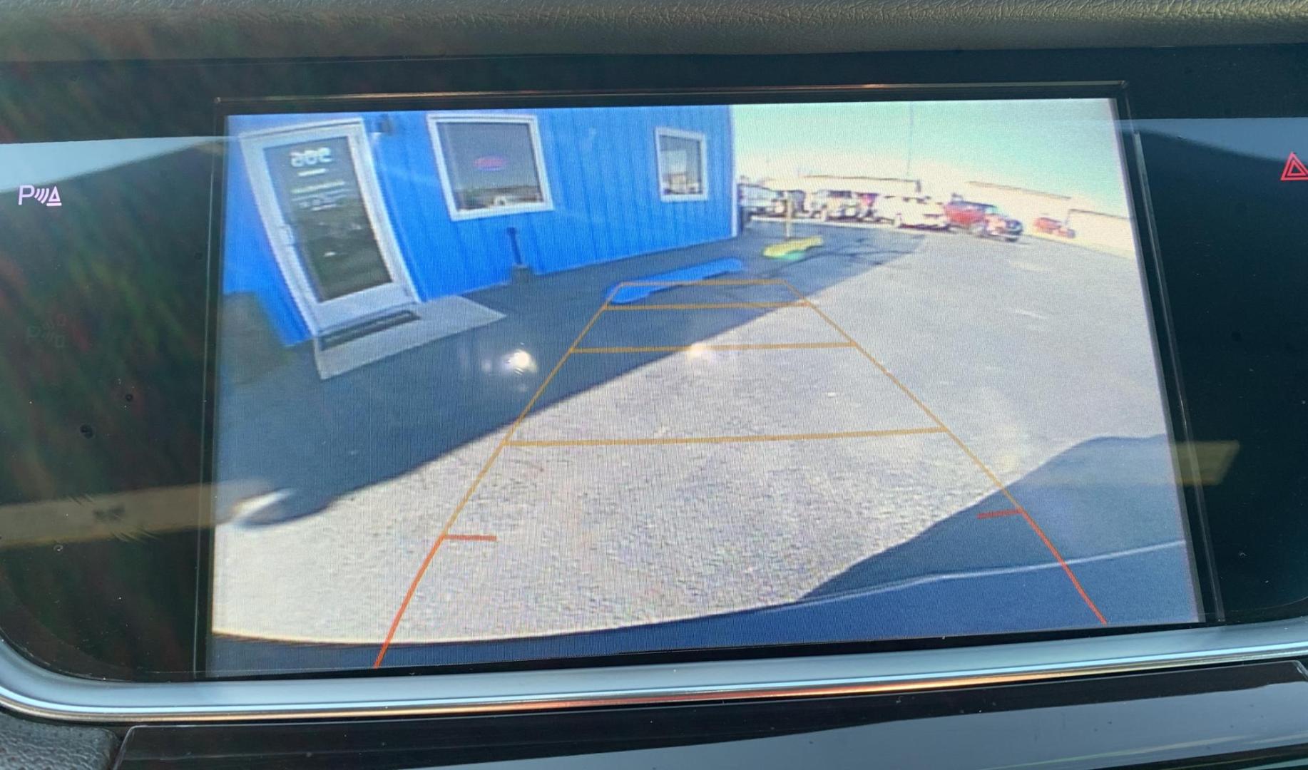 2019 GRAY /Tan Cadillac XT5 Base (1GYKNARS2KZ) with an 3.6L V6 DOHC 24V engine, 8A transmission, located at 506 S. Kingshighway, Cape Girardeau, MO, 63703, (573) 235-5000, 37.294991, -89.553635 - 2019 Cadillac XT5 34,xxx miles FWD 3.6L V6 Automatic Remote Start Air Conditioning Power Windows Power Locks Power Steering Tilt Wheel Satellite Keyless Entry All Wheel ABS We have financing available and we accept trades! Fill out a credit application on our website or come by today! - Photo#28