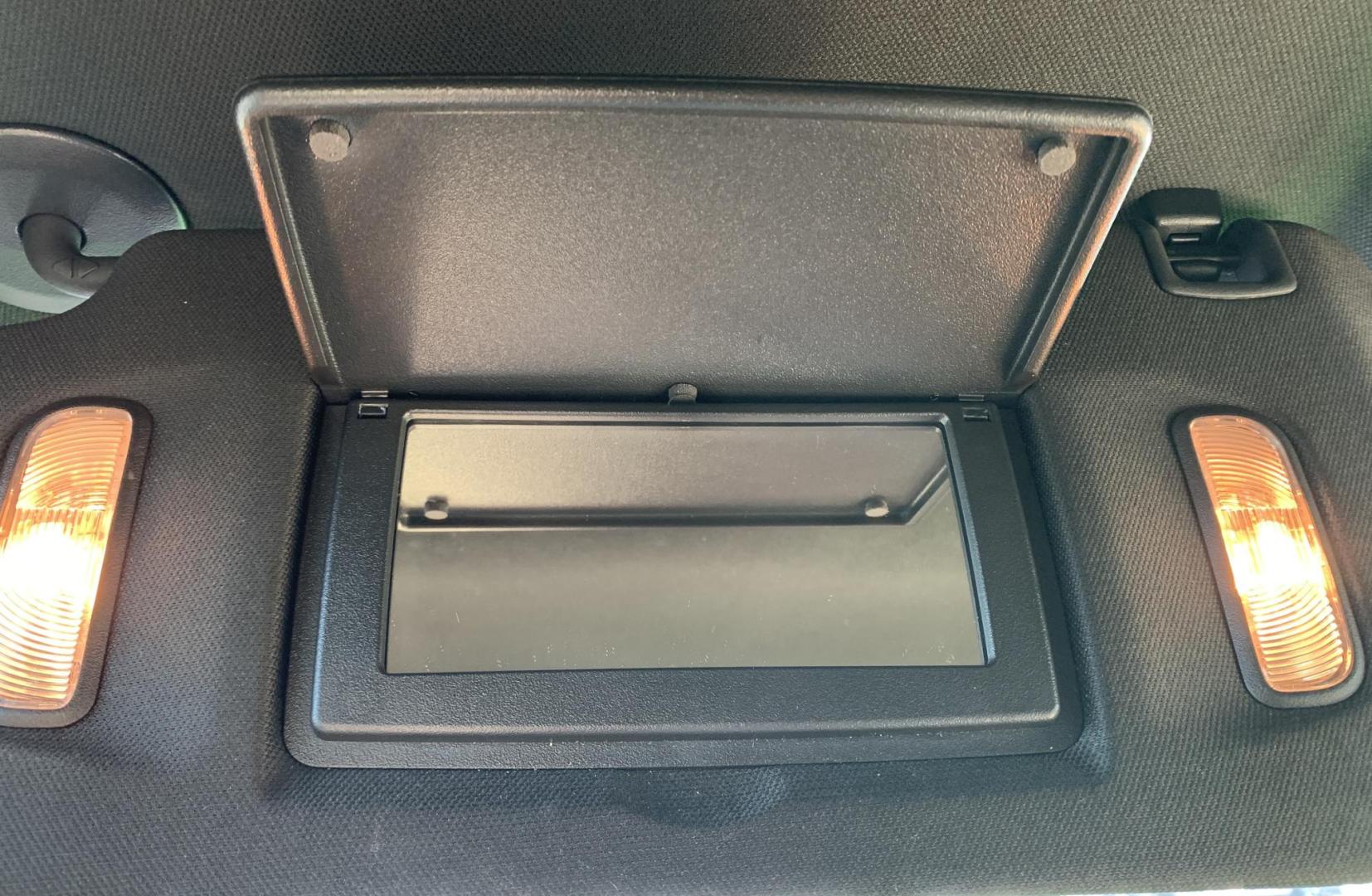 2019 GRAY /Tan Cadillac XT5 Base (1GYKNARS2KZ) with an 3.6L V6 DOHC 24V engine, 8A transmission, located at 506 S. Kingshighway, Cape Girardeau, MO, 63703, (573) 235-5000, 37.294991, -89.553635 - 2019 Cadillac XT5 34,xxx miles FWD 3.6L V6 Automatic Remote Start Air Conditioning Power Windows Power Locks Power Steering Tilt Wheel Satellite Keyless Entry All Wheel ABS We have financing available and we accept trades! Fill out a credit application on our website or come by today! - Photo#36