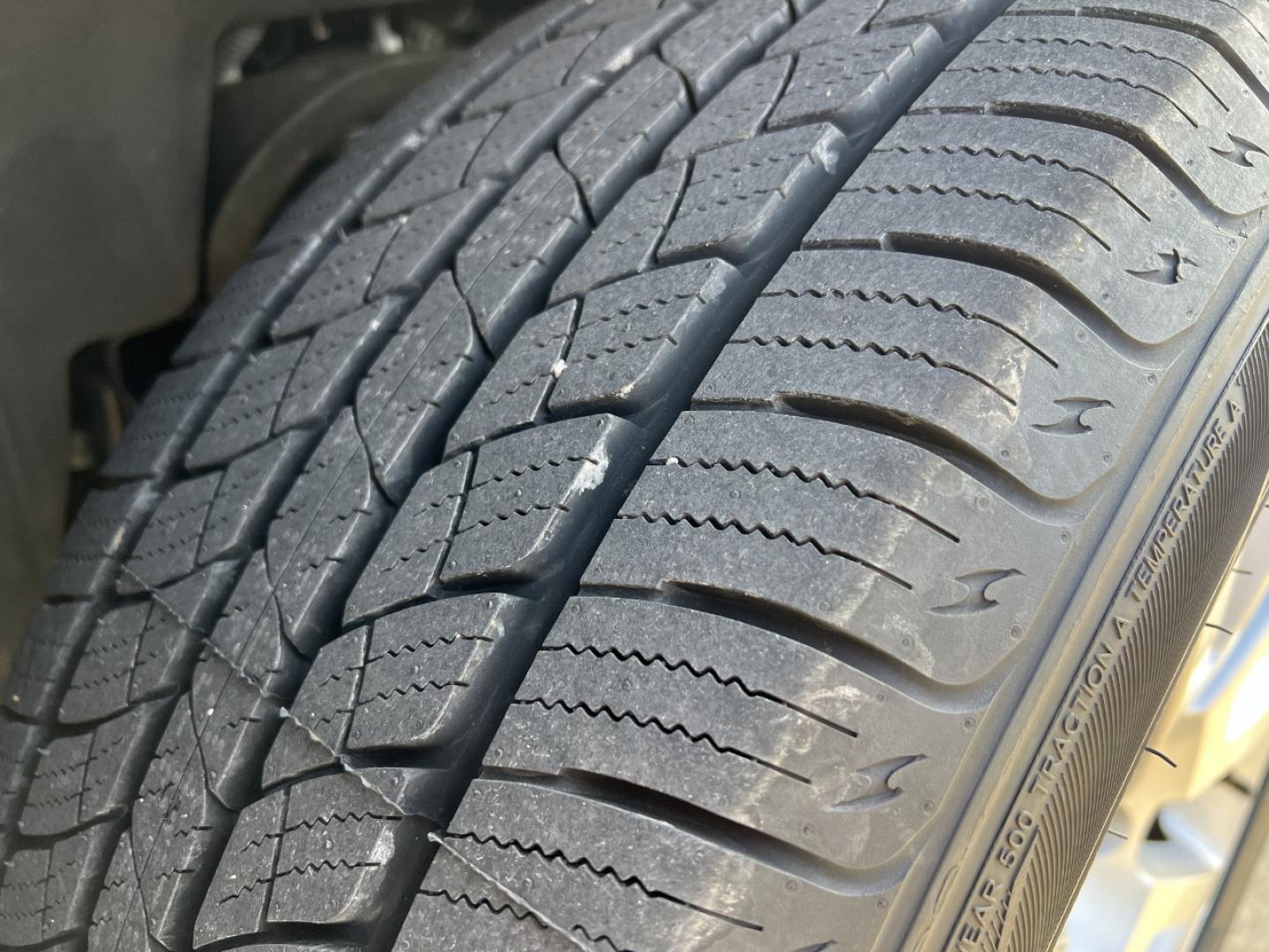 2018 SILVER /Black Leather GMC Yukon Denali 4WD (1GKS2CKJ8JR) with an 6.2L V8 engine, Automatic transmission, located at 2990 Old Orchard Rd., Jackson, MO, 63755, 37.354214, -89.612106 - 2018 GMC Yukon Denali 138xxx miles 4 Wheel Drive 6.2L V8 Automatic Leather 3rd Row Navigation Backup Camera Power/Heated/Cooled Seats Heated Rear Seats Heated Steering Wheel Bluetooth Remote Start Heads Up Display Cruise Power Windows/Locks/Mirrors We have financing available and we - Photo#45