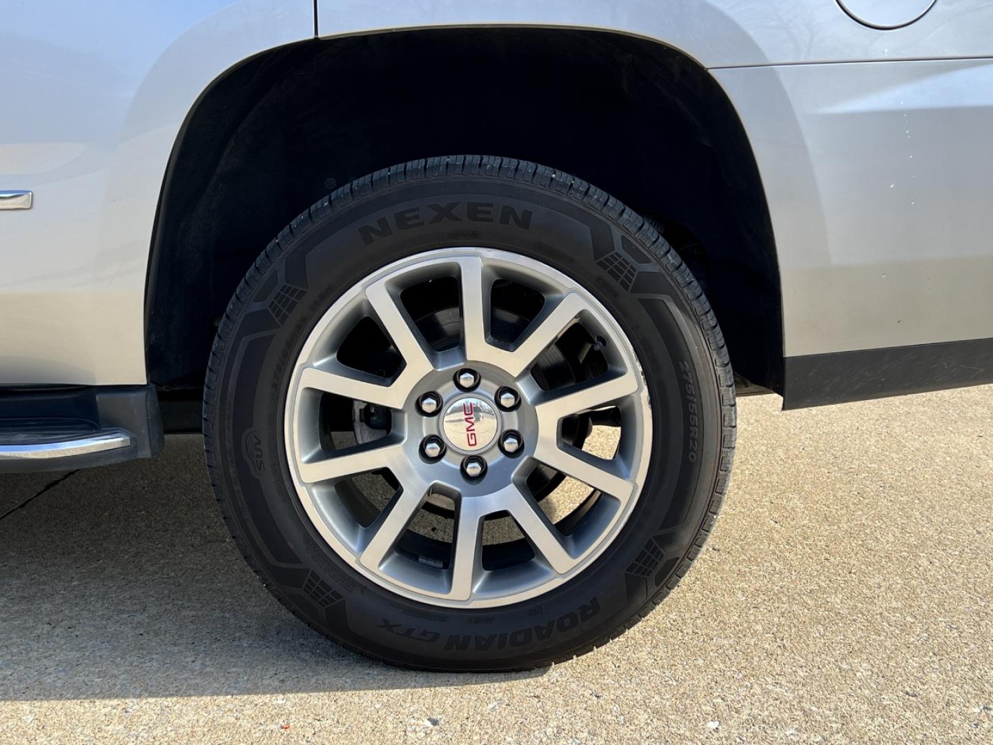 2018 SILVER /Black Leather GMC Yukon Denali 4WD (1GKS2CKJ8JR) with an 6.2L V8 engine, Automatic transmission, located at 2990 Old Orchard Rd., Jackson, MO, 63755, 37.354214, -89.612106 - 2018 GMC Yukon Denali 138xxx miles 4 Wheel Drive 6.2L V8 Automatic Leather 3rd Row Navigation Backup Camera Power/Heated/Cooled Seats Heated Rear Seats Heated Steering Wheel Bluetooth Remote Start Heads Up Display Cruise Power Windows/Locks/Mirrors We have financing available and we - Photo#47