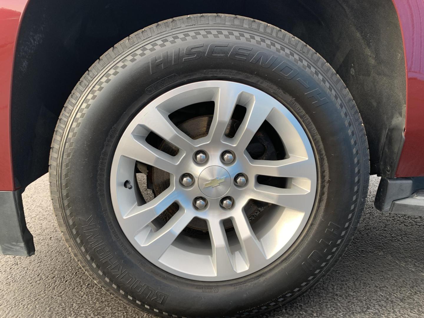 2020 MAROON /GRAY Chevrolet Tahoe LT 4WD (1GNSKBKC6LR) with an 5.3L V8 OHV 16V engine, 6A transmission, located at 506 S. Kingshighway, Cape Girardeau, MO, 63703, (573) 235-5000, 37.294991, -89.553635 - 2020 Chevrolet Tahoe LT 93,xxx miles 4WD Heated Seats Air Conditioning Power Windows Power Locks Power Steering Tilt Wheel AM/FM CD/MP3 Satellite Keyless Entry Daytime Running Lights Dual Airbags Front Head and Side Passenger Airbag Sensor All Wheel ABS We have financing available an - Photo#32