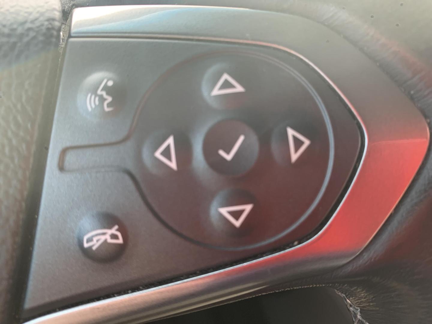 2020 MAROON /GRAY Chevrolet Tahoe LT 4WD (1GNSKBKC6LR) with an 5.3L V8 OHV 16V engine, 6A transmission, located at 506 S. Kingshighway, Cape Girardeau, MO, 63703, (573) 235-5000, 37.294991, -89.553635 - 2020 Chevrolet Tahoe LT 93,xxx miles 4WD Heated Seats Air Conditioning Power Windows Power Locks Power Steering Tilt Wheel AM/FM CD/MP3 Satellite Keyless Entry Daytime Running Lights Dual Airbags Front Head and Side Passenger Airbag Sensor All Wheel ABS We have financing available an - Photo#28