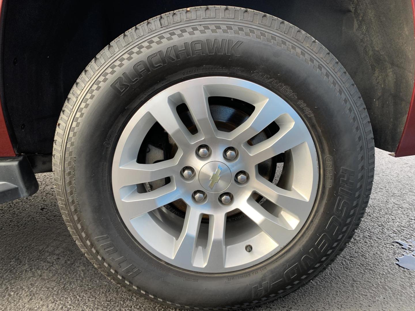 2020 MAROON /GRAY Chevrolet Tahoe LT 4WD (1GNSKBKC6LR) with an 5.3L V8 OHV 16V engine, 6A transmission, located at 506 S. Kingshighway, Cape Girardeau, MO, 63703, (573) 235-5000, 37.294991, -89.553635 - 2020 Chevrolet Tahoe LT 93,xxx miles 4WD Heated Seats Air Conditioning Power Windows Power Locks Power Steering Tilt Wheel AM/FM CD/MP3 Satellite Keyless Entry Daytime Running Lights Dual Airbags Front Head and Side Passenger Airbag Sensor All Wheel ABS We have financing available an - Photo#31