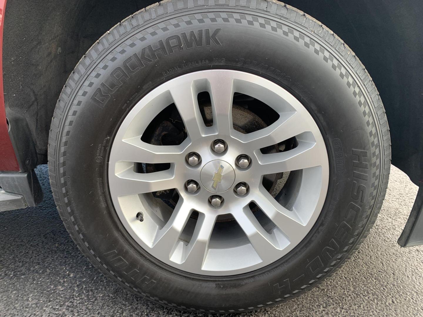 2020 MAROON /GRAY Chevrolet Tahoe LT 4WD (1GNSKBKC6LR) with an 5.3L V8 OHV 16V engine, 6A transmission, located at 506 S. Kingshighway, Cape Girardeau, MO, 63703, (573) 235-5000, 37.294991, -89.553635 - 2020 Chevrolet Tahoe LT 93,xxx miles 4WD Heated Seats Air Conditioning Power Windows Power Locks Power Steering Tilt Wheel AM/FM CD/MP3 Satellite Keyless Entry Daytime Running Lights Dual Airbags Front Head and Side Passenger Airbag Sensor All Wheel ABS We have financing available an - Photo#34