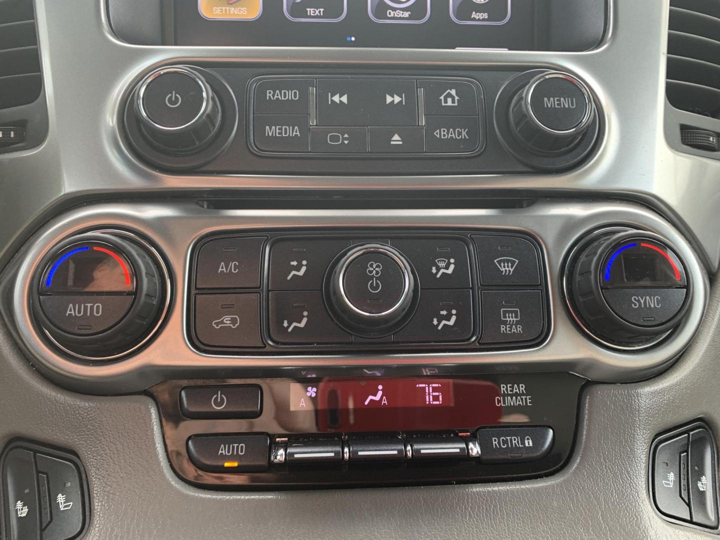 2020 MAROON /GRAY Chevrolet Tahoe LT 4WD (1GNSKBKC6LR) with an 5.3L V8 OHV 16V engine, 6A transmission, located at 506 S. Kingshighway, Cape Girardeau, MO, 63703, (573) 235-5000, 37.294991, -89.553635 - 2020 Chevrolet Tahoe LT 93,xxx miles 4WD Heated Seats Air Conditioning Power Windows Power Locks Power Steering Tilt Wheel AM/FM CD/MP3 Satellite Keyless Entry Daytime Running Lights Dual Airbags Front Head and Side Passenger Airbag Sensor All Wheel ABS We have financing available an - Photo#26