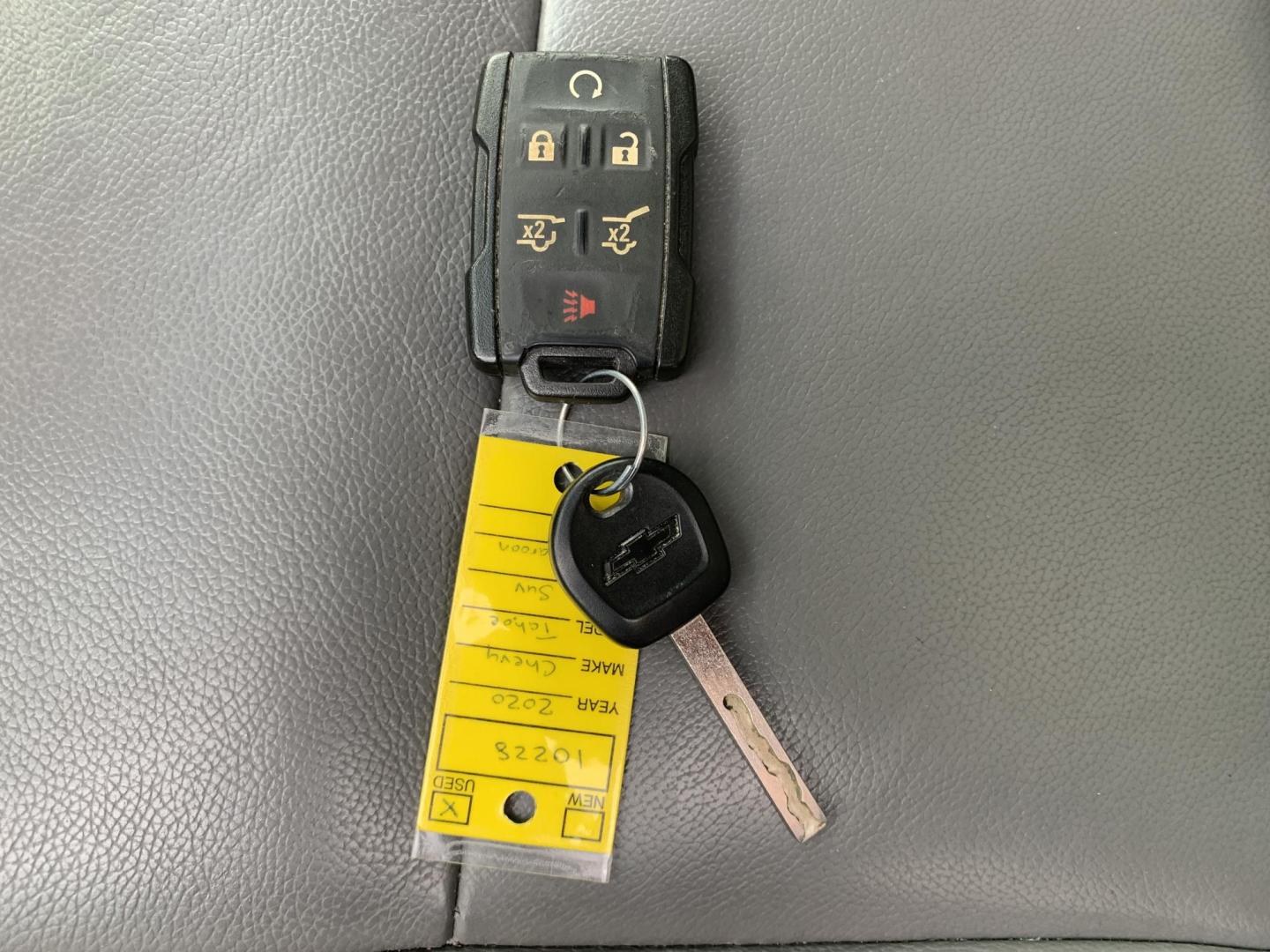 2020 MAROON /GRAY Chevrolet Tahoe LT 4WD (1GNSKBKC6LR) with an 5.3L V8 OHV 16V engine, 6A transmission, located at 506 S. Kingshighway, Cape Girardeau, MO, 63703, (573) 235-5000, 37.294991, -89.553635 - 2020 Chevrolet Tahoe LT 93,xxx miles 4WD Heated Seats Air Conditioning Power Windows Power Locks Power Steering Tilt Wheel AM/FM CD/MP3 Satellite Keyless Entry Daytime Running Lights Dual Airbags Front Head and Side Passenger Airbag Sensor All Wheel ABS We have financing available an - Photo#38