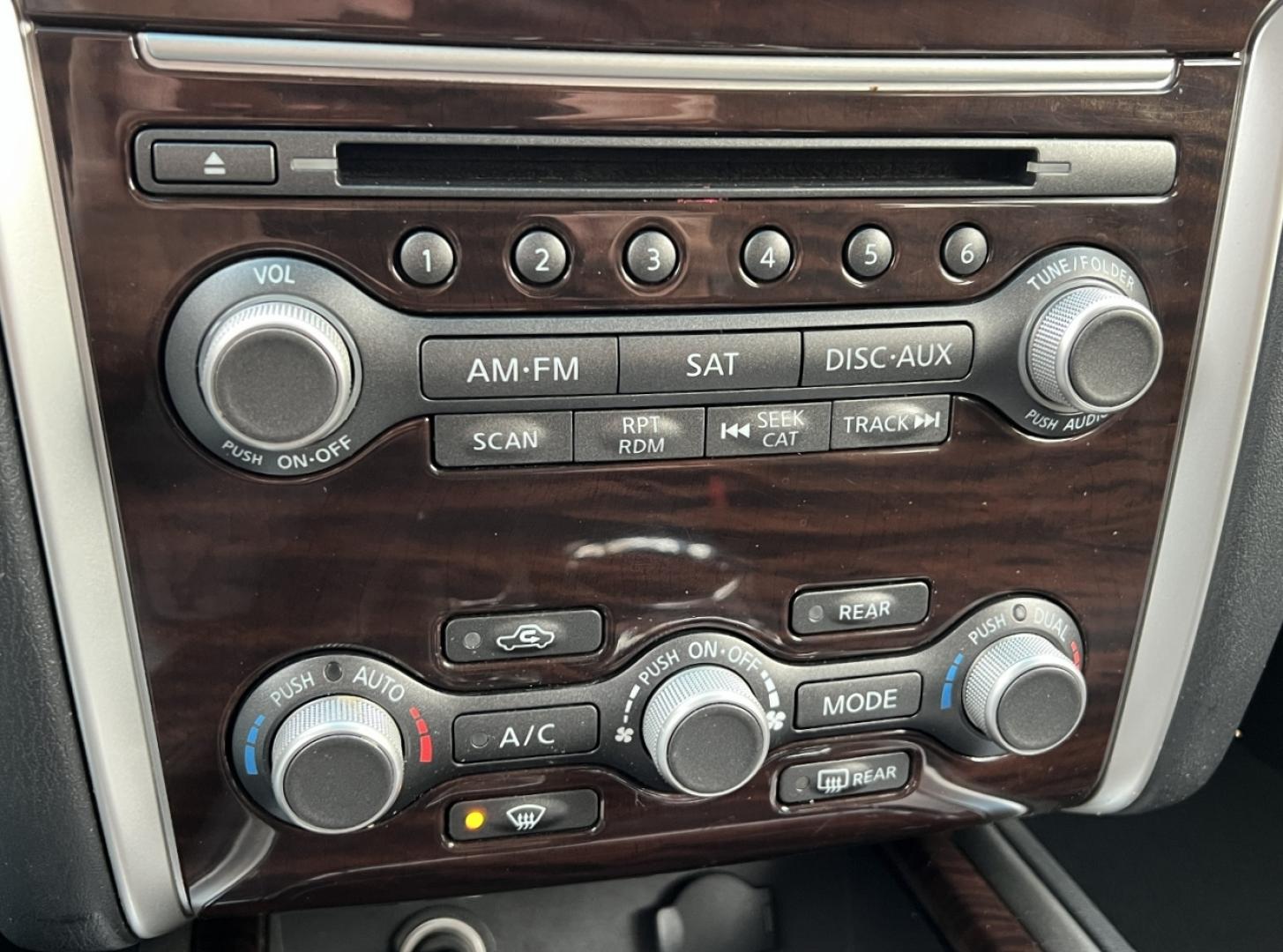 2016 BLACK /Black Leather Nissan Pathfinder Platinum 4WD (5N1AR2MM9GC) with an 3.5L V6 engine, CVT transmission, located at 2990 Old Orchard Rd., Jackson, MO, 63755, 37.354214, -89.612106 - 2016 Nissan Pathfinder Platinum 137xxx miles 4 Wheel Drive 3.5L V6 Automatic Leather 3rd Row Navigation Power/Heated/Cooled Seats Heated Rear Seats Backup Camera Sunroof Bluetooth Remote Start Cruise Power Windows/Locks/Mirrors We have financing available and we accept trades! Fill o - Photo#33