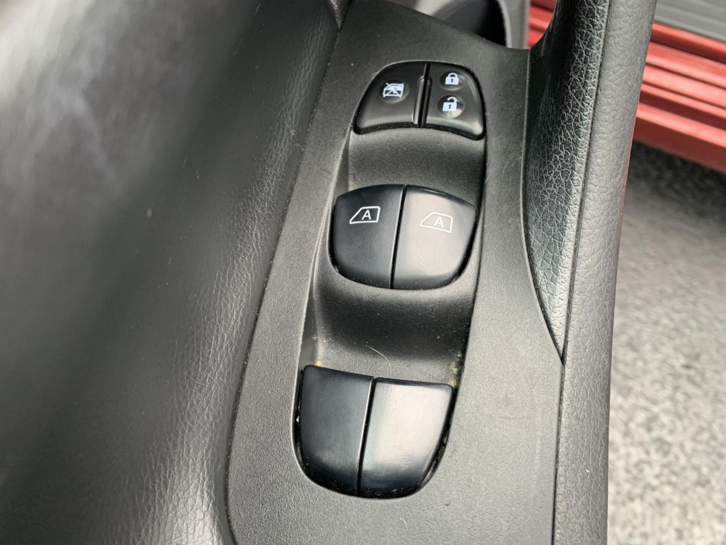 2015 RED /Black Nissan Altima 3.5 SV (1N4BL3AP9FC) with an 3.5L V6 DOHC 24V engine, Continuously Variable Transmission transmission, located at 506 S. Kingshighway, Cape Girardeau, MO, 63703, (573) 235-5000, 37.294991, -89.553635 - 2015 Nissan Altima 3.5 SL Leather Remote Start Air Conditioning Power Windows Power Locks Power Steering Tilt Wheel AM/FM CD/MP3 Satellite Keyless Entry Dual Front Airbags Side Airbags Head Airbags Rear Head Airbags All Wheel ABS We have financing available and we accept trades! Fill - Photo#16