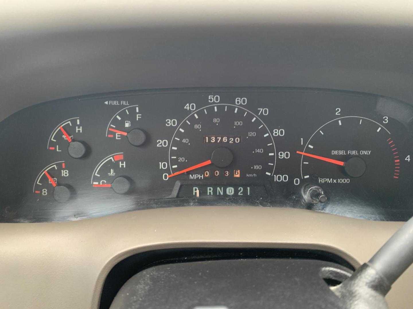 2001 WHITE /TAN Ford F-350 SD Lariat SuperCab 2WD DRW (1FTWX32F41E) with an 7.3L V8 OHV 16V TURBO DIESEL engine, Automatic transmission, located at 506 S. Kingshighway, Cape Girardeau, MO, 63703, (573) 235-5000, 37.294991, -89.553635 - 2001 Ford F350 Dually 7.3L Diesel Power Steering Tilt Wheel AM/FM Cassette & CD Dual Front Airbags Passenger Airbag Sensor Extended Cab Regular Bed All Wheel ABS 1 Ton Dually We have financing available and we accept trades! Fill out a credit application on our website or come by today! I - Photo#26