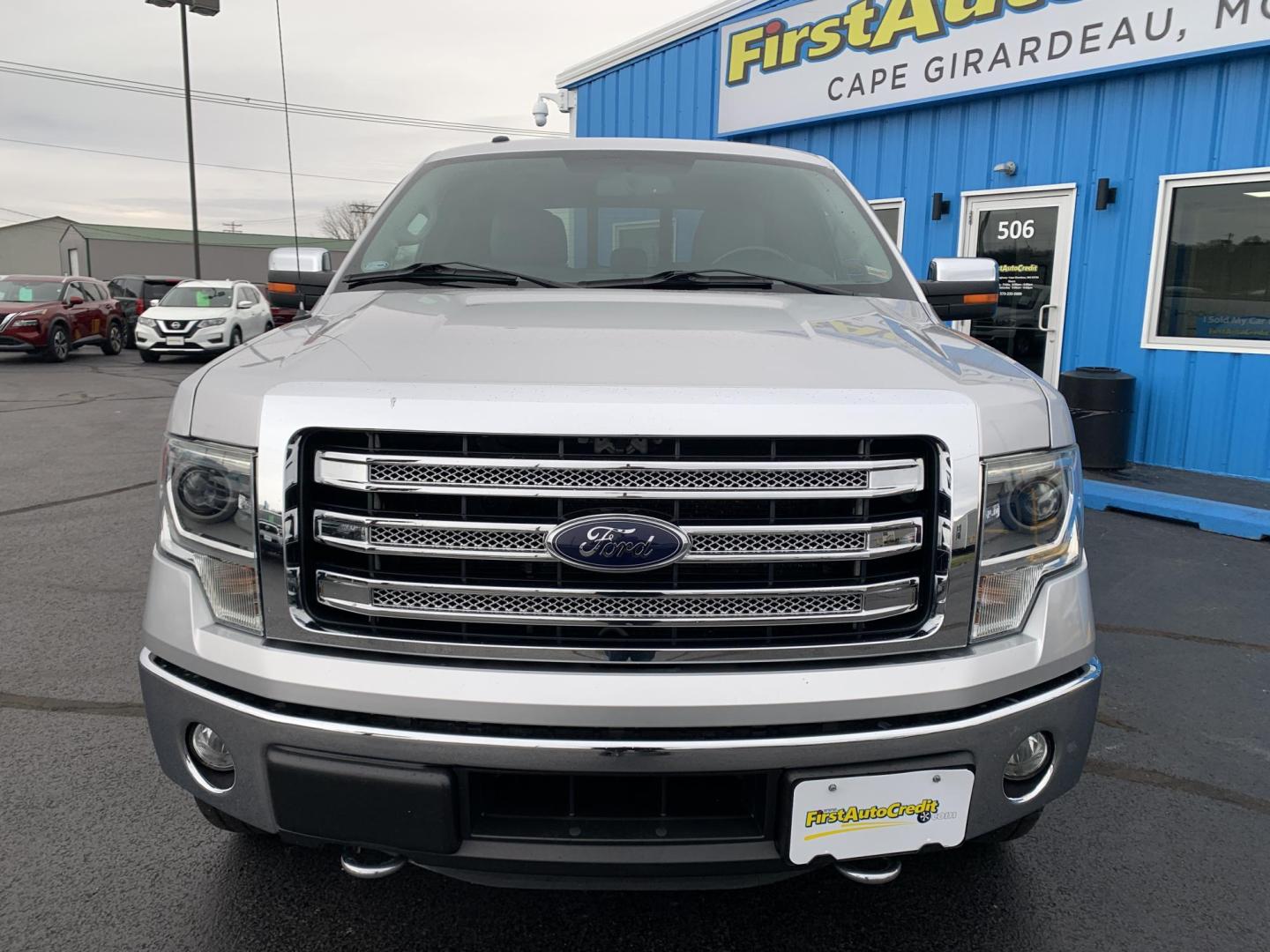2014 SILVER /GRAY Ford F-150 XL SuperCrew 5.5-ft. Bed 4WD (1FTFW1EF3EK) with an 5.0L V8 engine, 6-Speed Automatic transmission, located at 506 S. Kingshighway, Cape Girardeau, MO, 63703, (573) 235-5000, 37.294991, -89.553635 - 2014 Ford F150 Lariat SuperCrew 4x4 5.0L V8 Air Conditioning Power Windows Power Locks Power Steering Tilt Wheel Satellite Keyless Entry Alarm Dual Front Airbags Side Airbags Head Airbags Rear Head Airbags Crew Cab Regular Bed All Wheel ABS 1/2 Ton We have financing available and - Photo#1