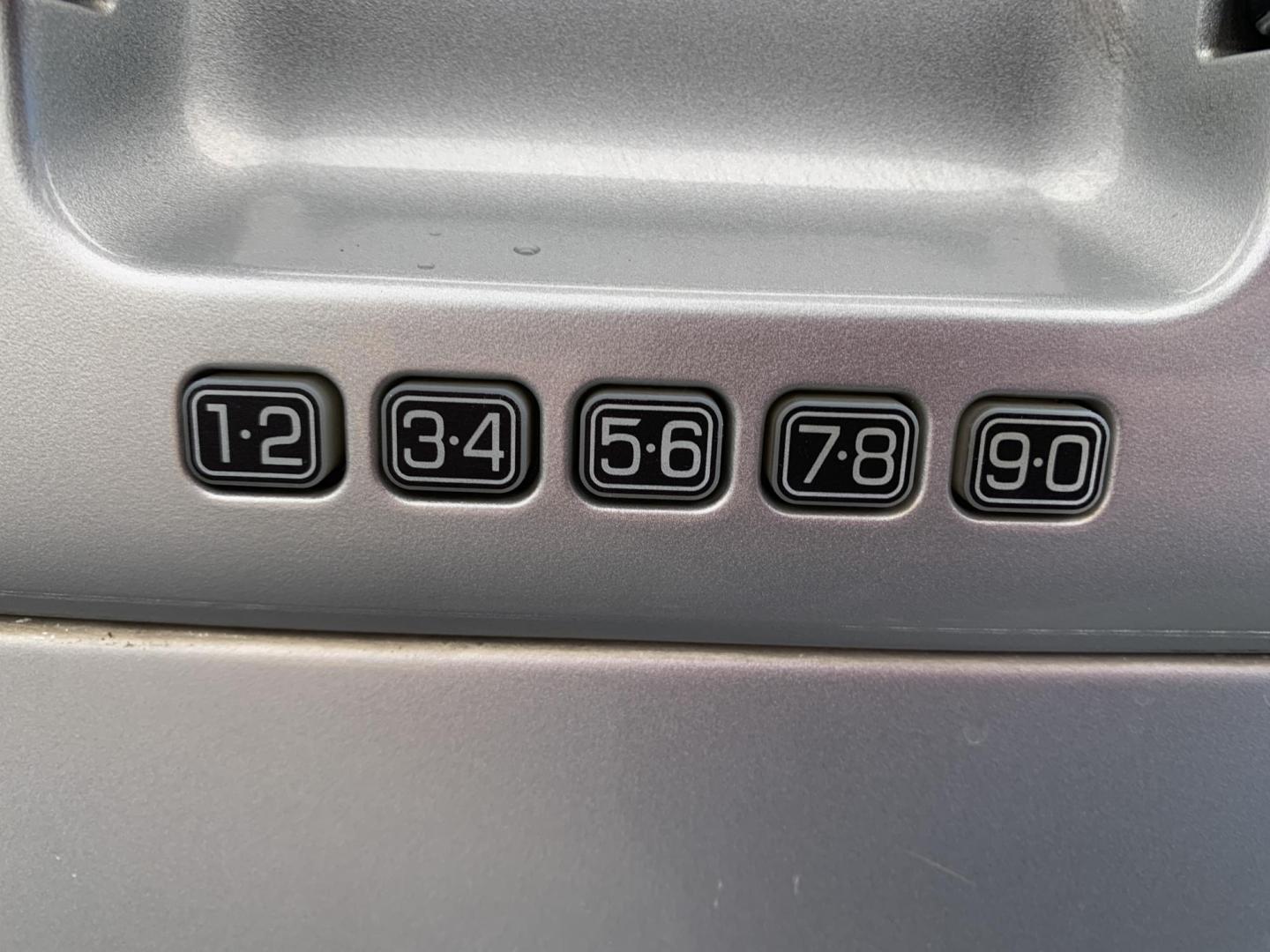 2014 SILVER /GRAY Ford F-150 XL SuperCrew 5.5-ft. Bed 4WD (1FTFW1EF3EK) with an 5.0L V8 engine, 6-Speed Automatic transmission, located at 506 S. Kingshighway, Cape Girardeau, MO, 63703, (573) 235-5000, 37.294991, -89.553635 - 2014 Ford F150 Lariat SuperCrew 4x4 5.0L V8 Air Conditioning Power Windows Power Locks Power Steering Tilt Wheel Satellite Keyless Entry Alarm Dual Front Airbags Side Airbags Head Airbags Rear Head Airbags Crew Cab Regular Bed All Wheel ABS 1/2 Ton We have financing available and - Photo#24