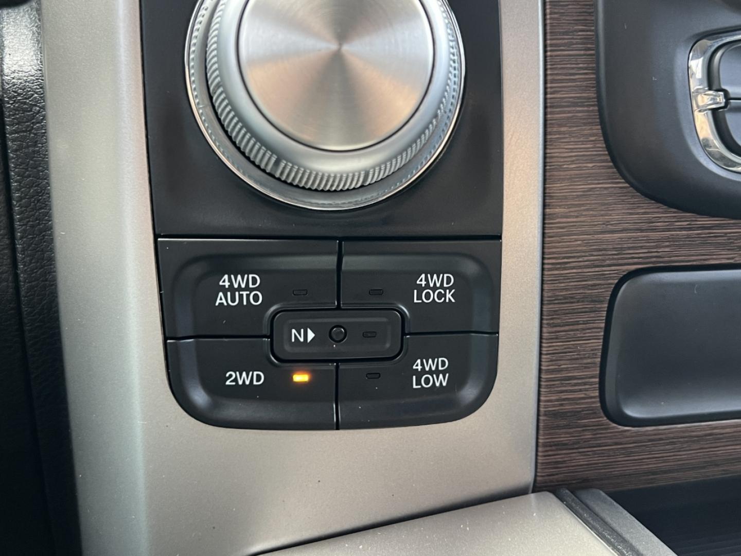 2017 BLACK /Black Leather RAM 1500 Laramie Crew Cab SWB 4WD (1C6RR7NT9HS) with an 5.7L V8 HEMI engine, Automatic transmission, located at 2990 Old Orchard Rd., Jackson, MO, 63755, 37.354214, -89.612106 - 2017 Ram 1500 Laramie 131xxx miles 4x4 5.7L V8 HEMI Automatic Leather Power/Heated/Cooled Seats Heated Rear Seats Heated Steering Wheel Backup Camera Bluetooth Cruise Power Windows/Locks/Mirrors We have financing available and we accept trades! Fill out a credit application on our websi - Photo#2