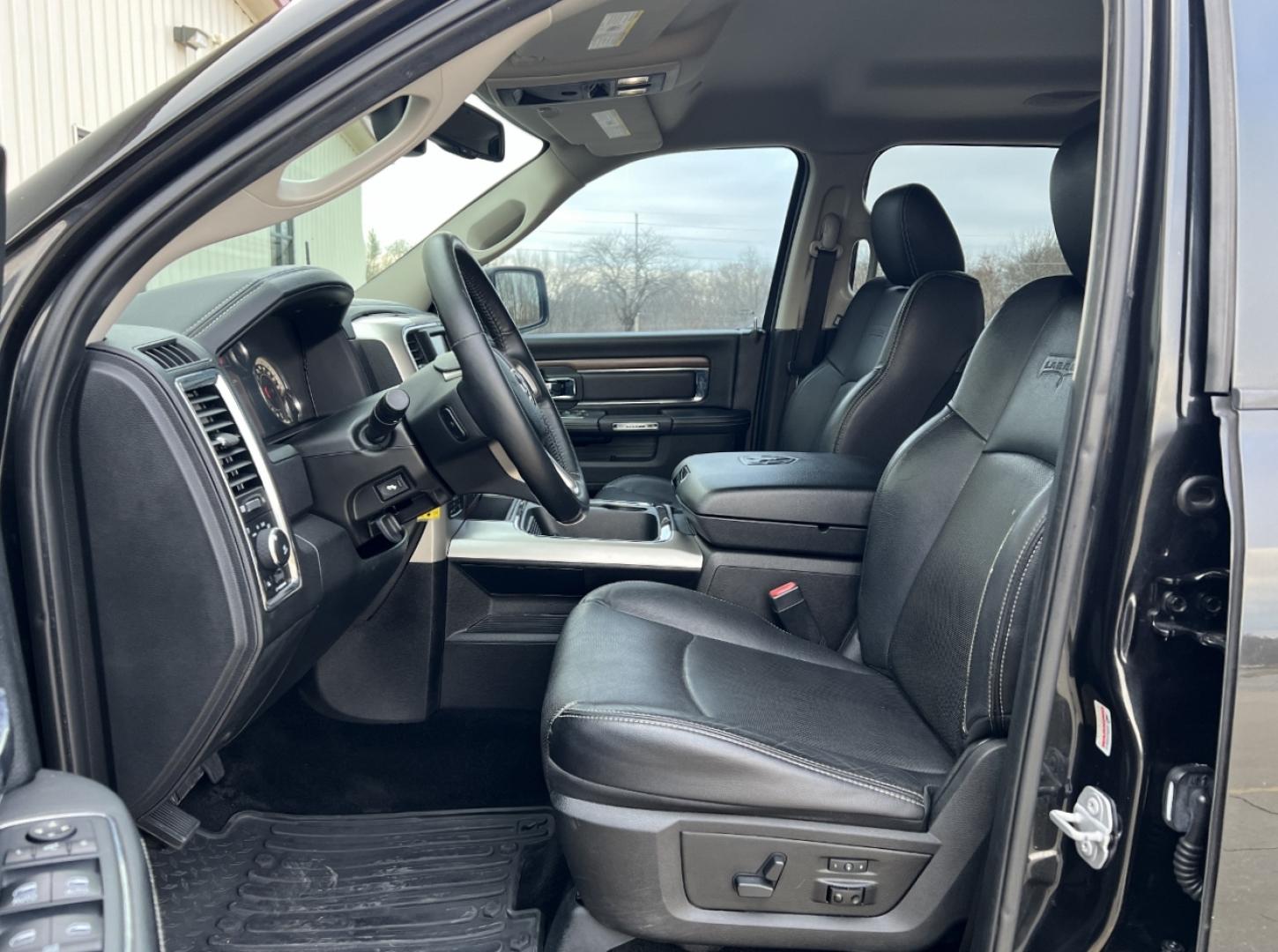 2017 BLACK /Black Leather RAM 1500 Laramie Crew Cab SWB 4WD (1C6RR7NT9HS) with an 5.7L V8 HEMI engine, Automatic transmission, located at 2990 Old Orchard Rd., Jackson, MO, 63755, 37.354214, -89.612106 - 2017 Ram 1500 Laramie 131xxx miles 4x4 5.7L V8 HEMI Automatic Leather Power/Heated/Cooled Seats Heated Rear Seats Heated Steering Wheel Backup Camera Bluetooth Cruise Power Windows/Locks/Mirrors We have financing available and we accept trades! Fill out a credit application on our websi - Photo#15