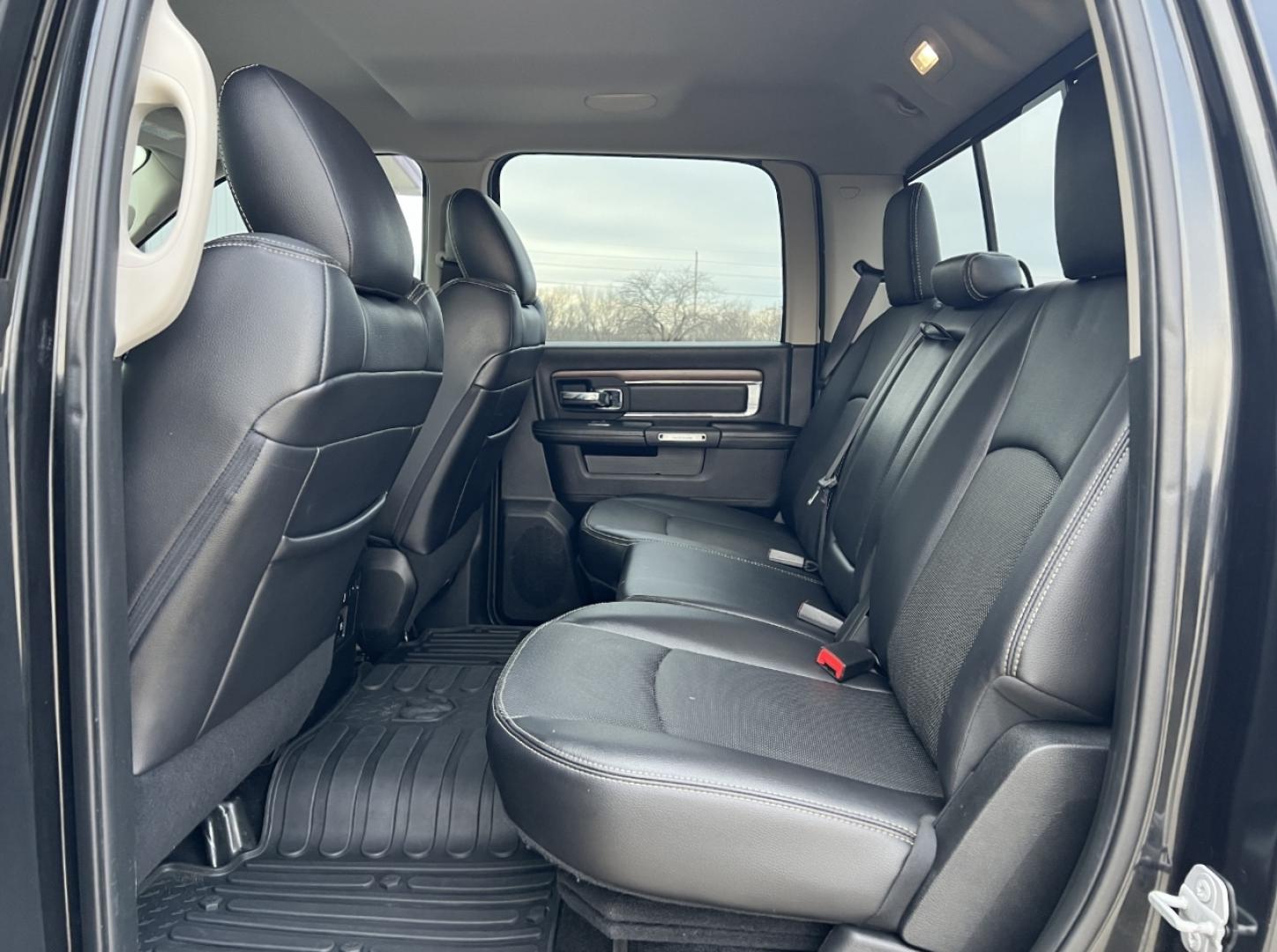 2017 BLACK /Black Leather RAM 1500 Laramie Crew Cab SWB 4WD (1C6RR7NT9HS) with an 5.7L V8 HEMI engine, Automatic transmission, located at 2990 Old Orchard Rd., Jackson, MO, 63755, 37.354214, -89.612106 - 2017 Ram 1500 Laramie 131xxx miles 4x4 5.7L V8 HEMI Automatic Leather Power/Heated/Cooled Seats Heated Rear Seats Heated Steering Wheel Backup Camera Bluetooth Cruise Power Windows/Locks/Mirrors We have financing available and we accept trades! Fill out a credit application on our websi - Photo#18