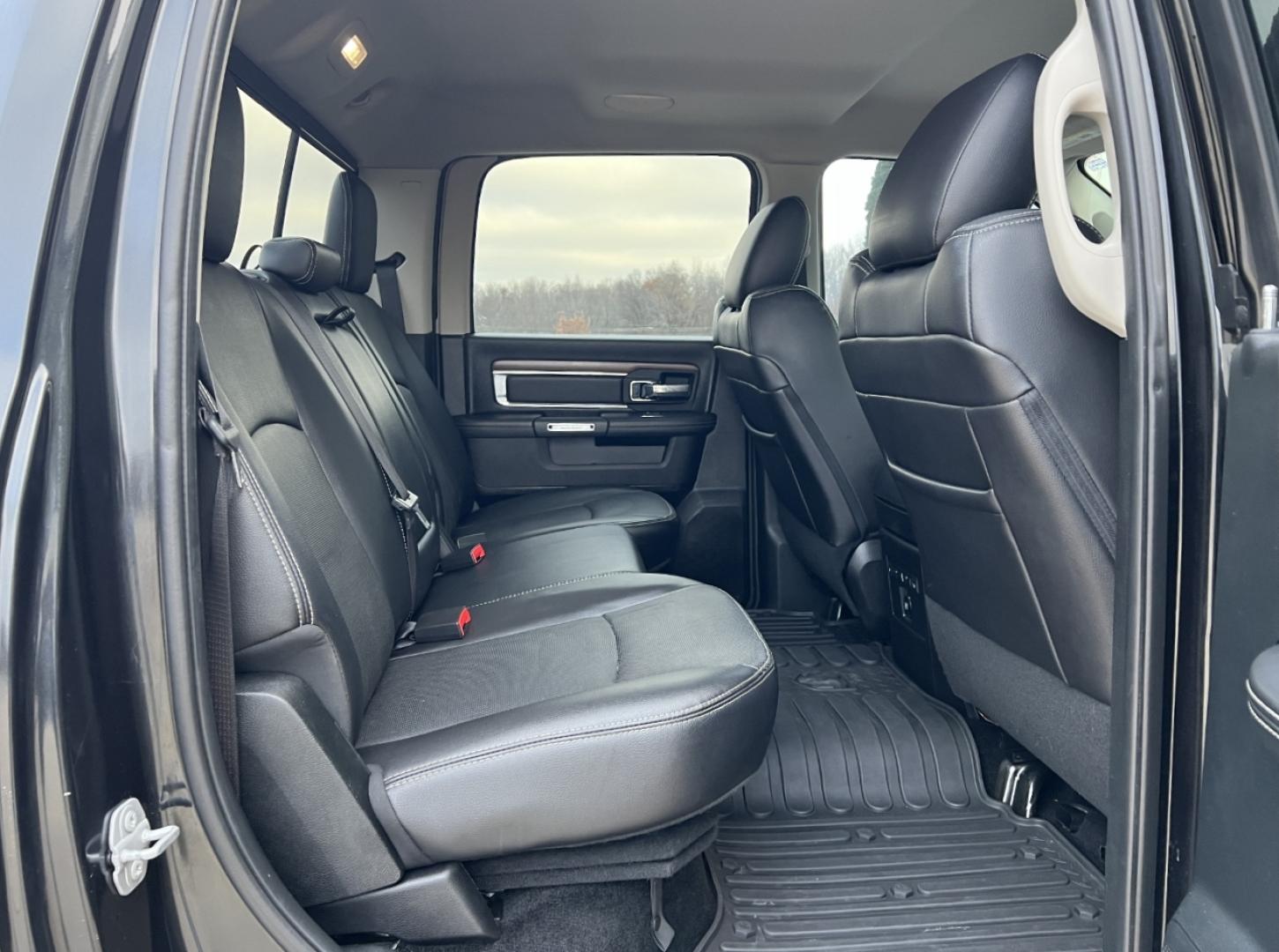 2017 BLACK /Black Leather RAM 1500 Laramie Crew Cab SWB 4WD (1C6RR7NT9HS) with an 5.7L V8 HEMI engine, Automatic transmission, located at 2990 Old Orchard Rd., Jackson, MO, 63755, 37.354214, -89.612106 - 2017 Ram 1500 Laramie 131xxx miles 4x4 5.7L V8 HEMI Automatic Leather Power/Heated/Cooled Seats Heated Rear Seats Heated Steering Wheel Backup Camera Bluetooth Cruise Power Windows/Locks/Mirrors We have financing available and we accept trades! Fill out a credit application on our websi - Photo#19