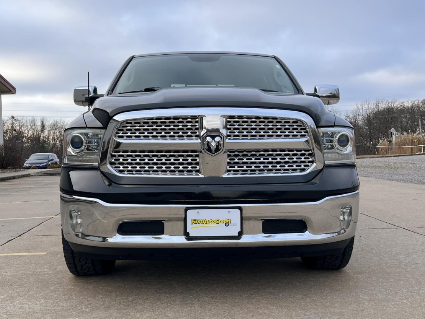 2017 BLACK /Black Leather RAM 1500 Laramie Crew Cab SWB 4WD (1C6RR7NT9HS) with an 5.7L V8 HEMI engine, Automatic transmission, located at 2990 Old Orchard Rd., Jackson, MO, 63755, 37.354214, -89.612106 - 2017 Ram 1500 Laramie 131xxx miles 4x4 5.7L V8 HEMI Automatic Leather Power/Heated/Cooled Seats Heated Rear Seats Heated Steering Wheel Backup Camera Bluetooth Cruise Power Windows/Locks/Mirrors We have financing available and we accept trades! Fill out a credit application on our websi - Photo#13