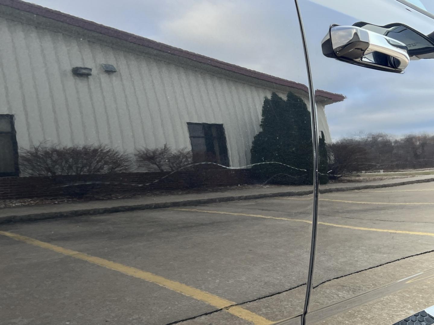 2017 BLACK /Black Leather RAM 1500 Laramie Crew Cab SWB 4WD (1C6RR7NT9HS) with an 5.7L V8 HEMI engine, Automatic transmission, located at 2990 Old Orchard Rd., Jackson, MO, 63755, 37.354214, -89.612106 - 2017 Ram 1500 Laramie 131xxx miles 4x4 5.7L V8 HEMI Automatic Leather Power/Heated/Cooled Seats Heated Rear Seats Heated Steering Wheel Backup Camera Bluetooth Cruise Power Windows/Locks/Mirrors We have financing available and we accept trades! Fill out a credit application on our websi - Photo#48