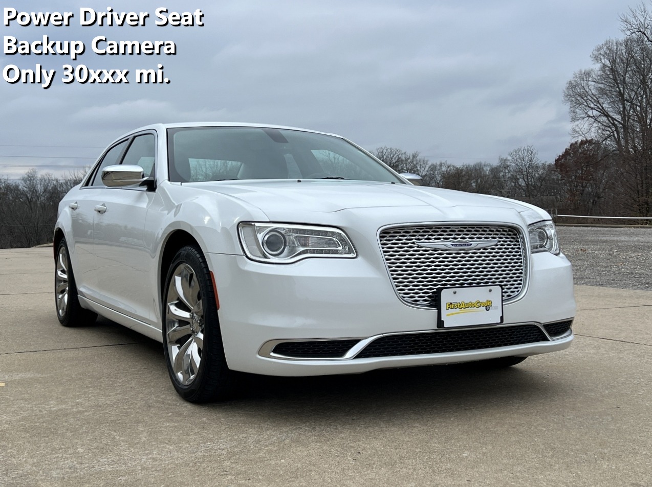 photo of 2020 Chrysler 300 Touring