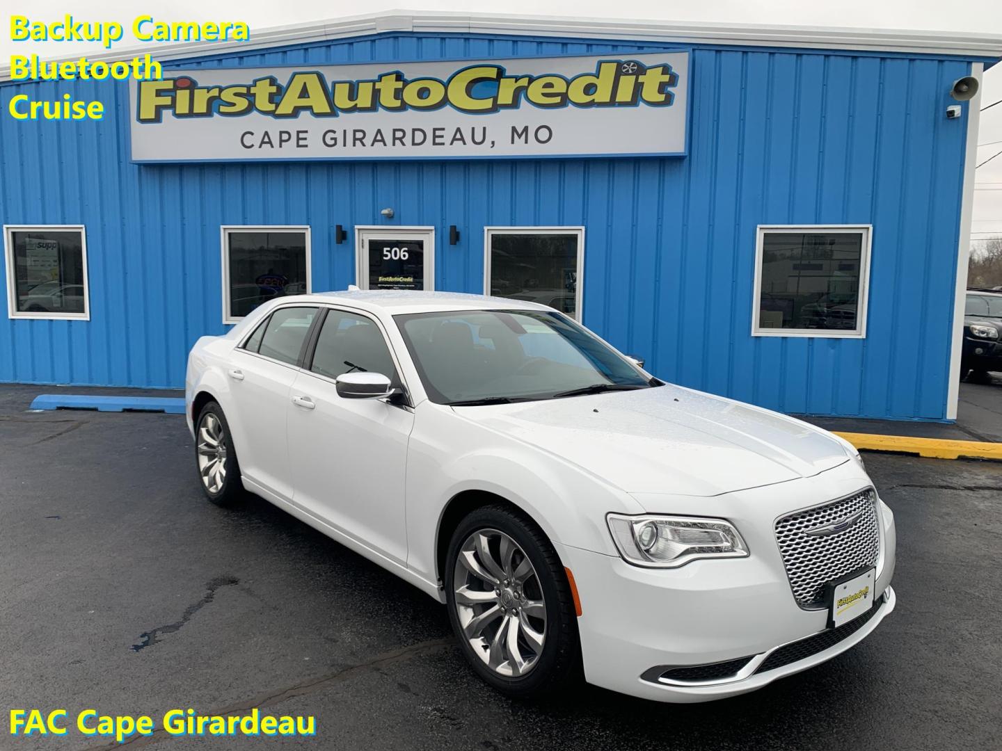 2020 WHITE /Black Cloth Chrysler 300 Touring (2C3CCAAG1LH) with an 3.6L V6 engine, Automatic transmission, located at 506 S. Kingshighway, Cape Girardeau, MO, 63703, (573) 235-5000, 37.294991, -89.553635 - 2020 Chrysler 300 Touring Only 30xxx miles Rear Wheel Drive 3.6L V6 Automatic Backup Camera Power Driver Seat Bluetooth Cruise Power Windows/Locks/Mirrors We have financing available and we accept trades! Fill out a credit application on our website or come by today! If you have any que - Photo#0