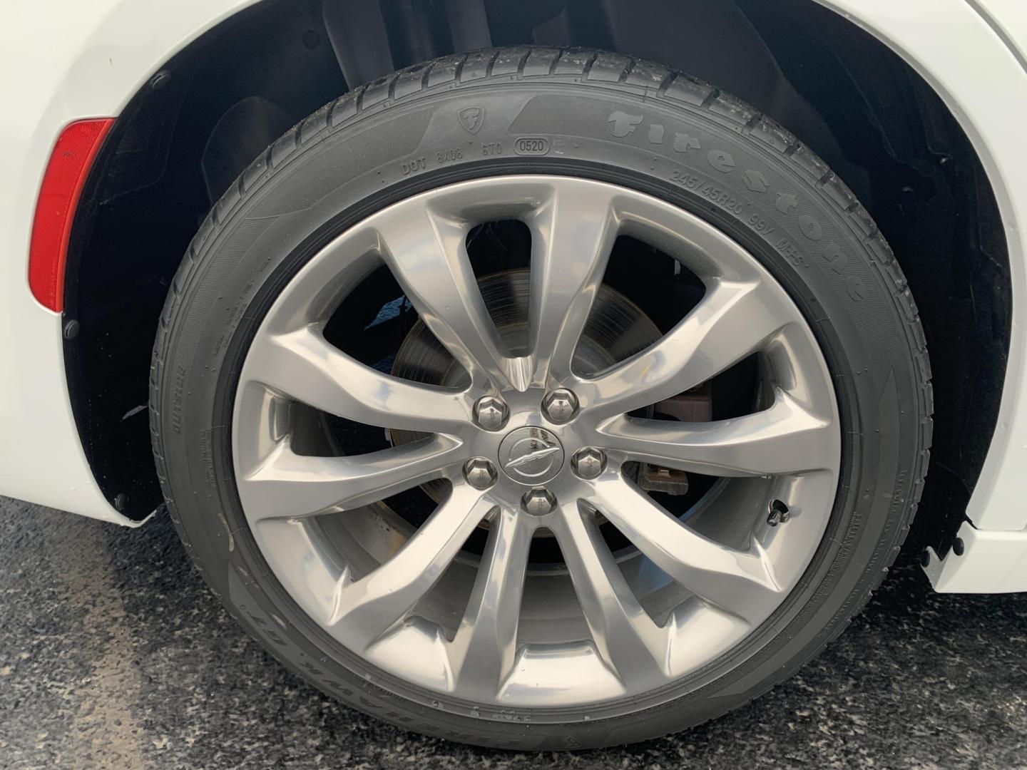 2020 WHITE /Black Cloth Chrysler 300 Touring (2C3CCAAG1LH) with an 3.6L V6 engine, Automatic transmission, located at 506 S. Kingshighway, Cape Girardeau, MO, 63703, (573) 235-5000, 37.294991, -89.553635 - 2020 Chrysler 300 Touring Only 30xxx miles Rear Wheel Drive 3.6L V6 Automatic Backup Camera Power Driver Seat Bluetooth Cruise Power Windows/Locks/Mirrors We have financing available and we accept trades! Fill out a credit application on our website or come by today! If you have any que - Photo#34