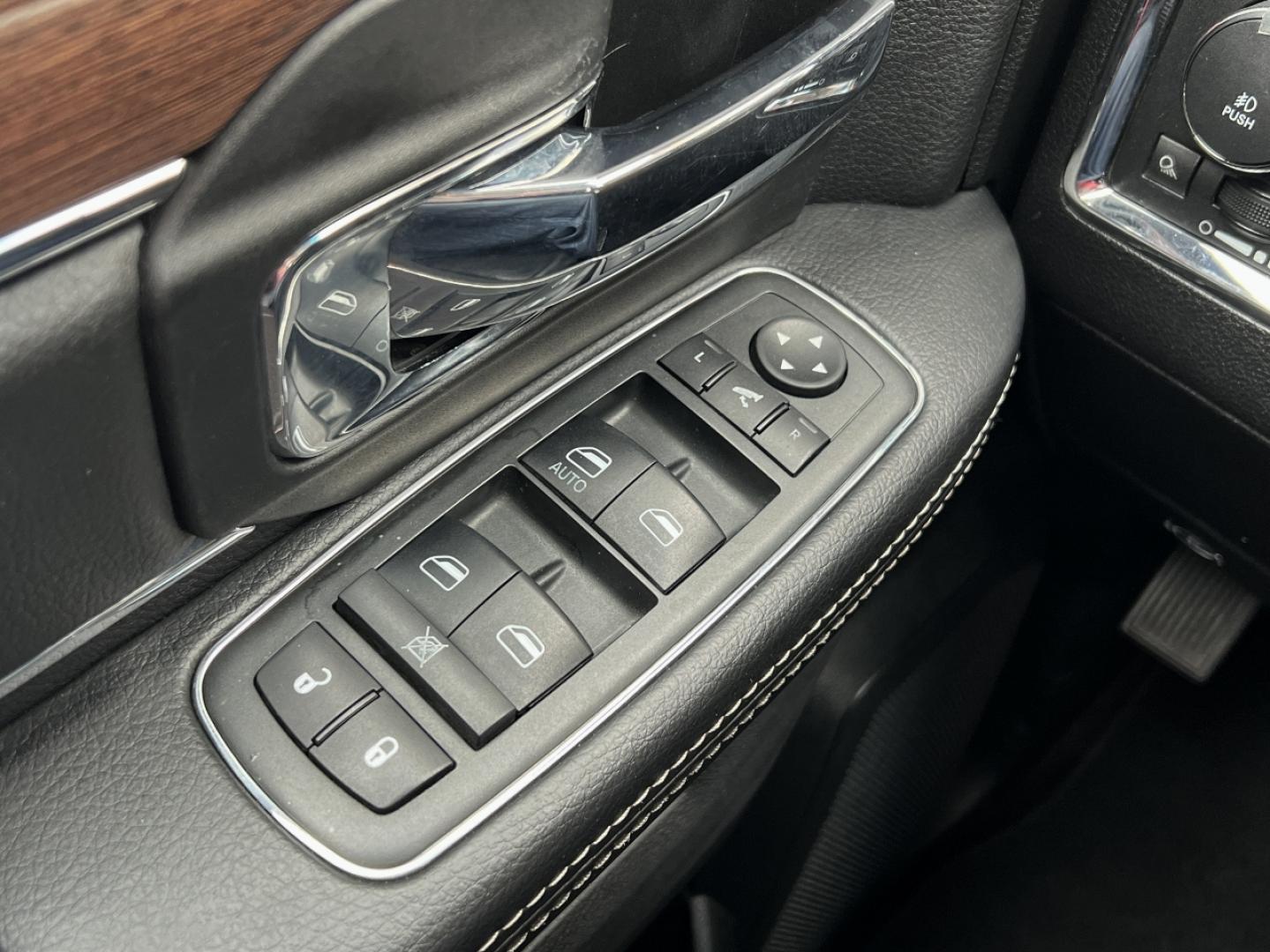 2013 BLACK /Black Leather RAM 1500 Laramie Crew Cab SWB 4WD (1C6RR7NT3DS) with an 5.7L V8 HEMI engine, Automatic transmission, located at 2990 Old Orchard Rd., Jackson, MO, 63755, 37.354214, -89.612106 - 2013 Ram 1500 Laramie 1-Owner 189xxx miles 4x4 5.7L V8 HEMI Automatic Leather Power/Heated/Cooled Seats Heated Rear Seats Heated Steering Wheel Backup Camera Bluetooth Remote Start Cruise Power Windows/Locks/Mirrors We have financing available and we accept trades! Fill out a credit a - Photo#31