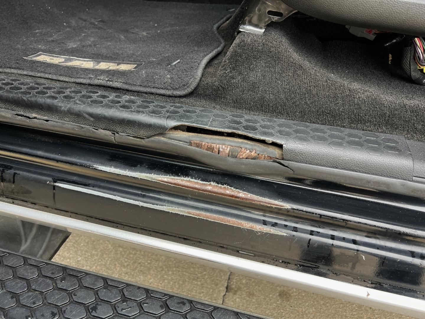 2013 BLACK /Black Leather RAM 1500 Laramie Crew Cab SWB 4WD (1C6RR7NT3DS) with an 5.7L V8 HEMI engine, Automatic transmission, located at 2990 Old Orchard Rd., Jackson, MO, 63755, 37.354214, -89.612106 - 2013 Ram 1500 Laramie 1-Owner 189xxx miles 4x4 5.7L V8 HEMI Automatic Leather Power/Heated/Cooled Seats Heated Rear Seats Heated Steering Wheel Backup Camera Bluetooth Remote Start Cruise Power Windows/Locks/Mirrors We have financing available and we accept trades! Fill out a credit a - Photo#52