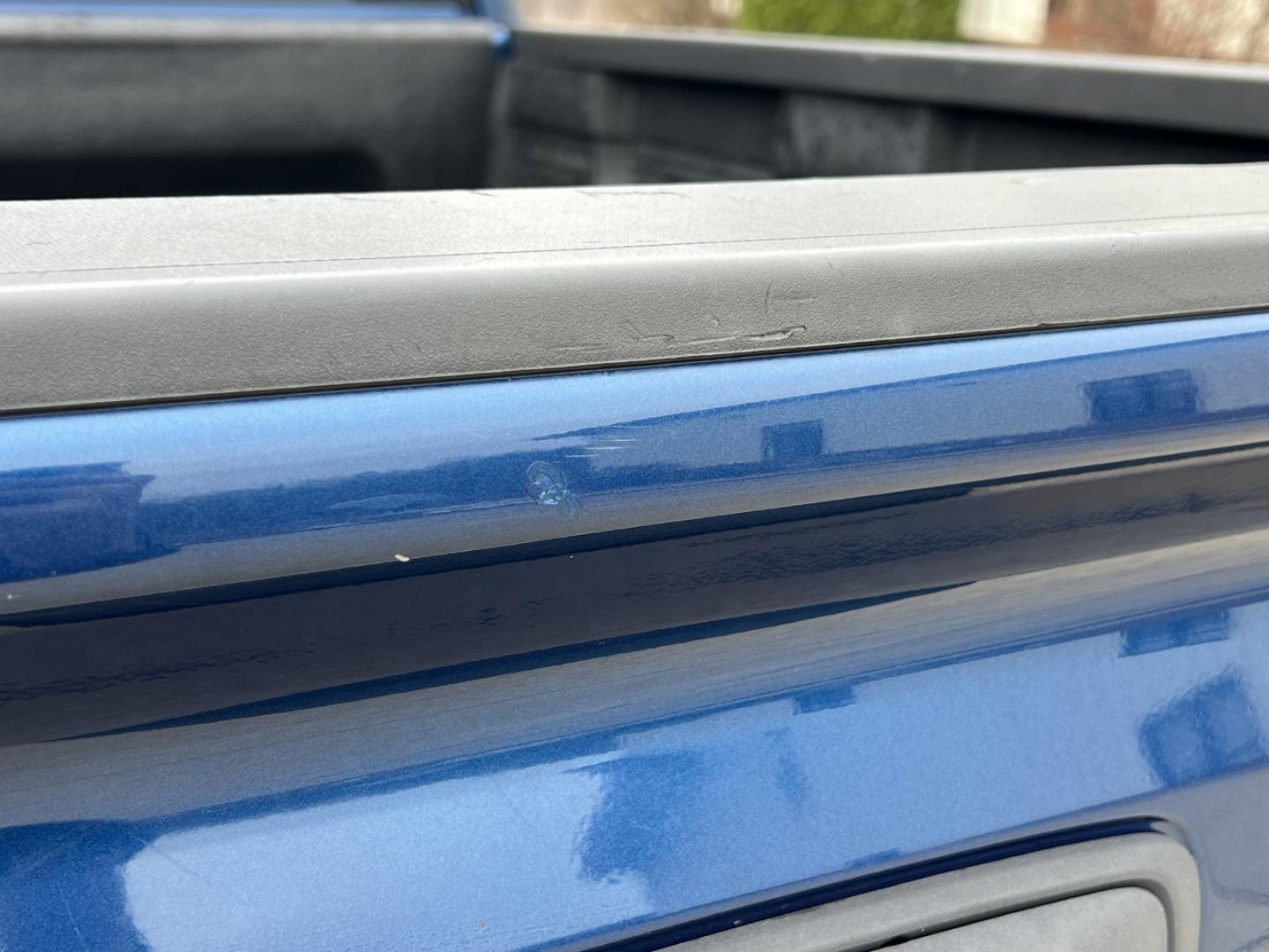 2015 BLUE /Black Cloth Chevrolet Silverado 1500 LT Crew Cab 4WD (3GCUKREH8FG) with an 4.3L V6 engine, Automatic transmission, located at 2990 Old Orchard Rd., Jackson, MO, 63755, 37.354214, -89.612106 - 2015 Chevrolet Silverado 1500 LT 102xxx miles 4x4 4.3L V6 Automatic Backup Camera Power Driver Seat Bluetooth Remote Start Cruise Power Windows/Locks/Mirrors We have financing available and we accept trades! Fill out a credit application on our website or come by today! If you have any q - Photo#39