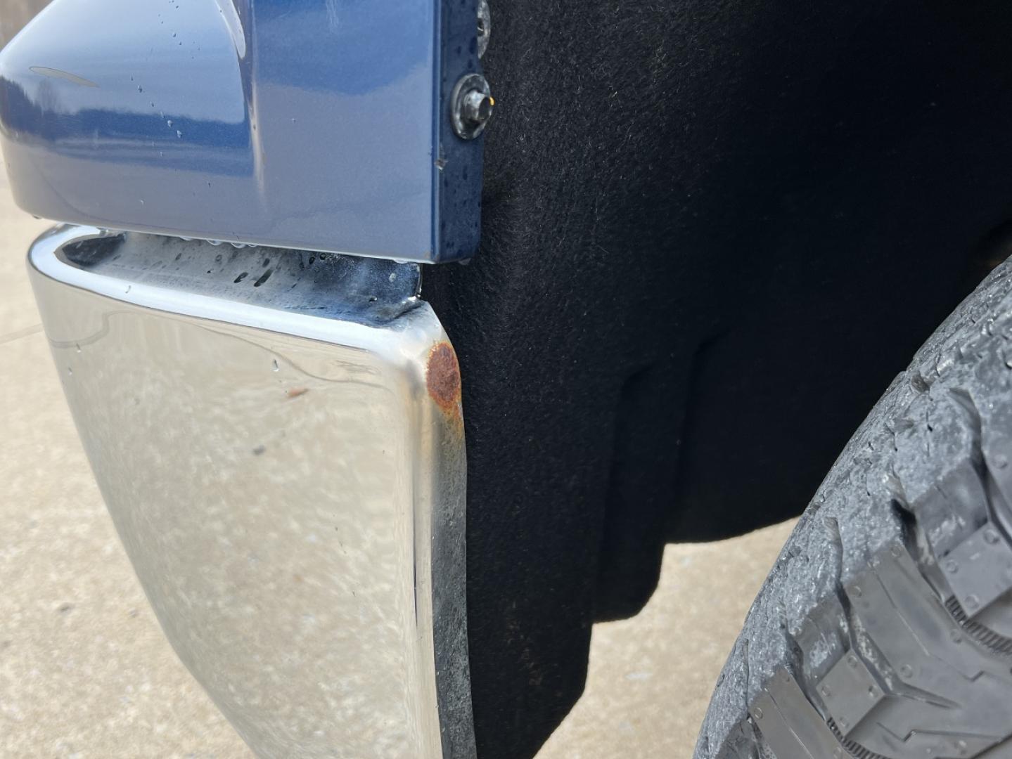 2015 BLUE /Black Cloth Chevrolet Silverado 1500 LT Crew Cab 4WD (3GCUKREH8FG) with an 4.3L V6 engine, Automatic transmission, located at 2990 Old Orchard Rd., Jackson, MO, 63755, 37.354214, -89.612106 - 2015 Chevrolet Silverado 1500 LT 102xxx miles 4x4 4.3L V6 Automatic Backup Camera Power Driver Seat Bluetooth Remote Start Cruise Power Windows/Locks/Mirrors We have financing available and we accept trades! Fill out a credit application on our website or come by today! If you have any q - Photo#47